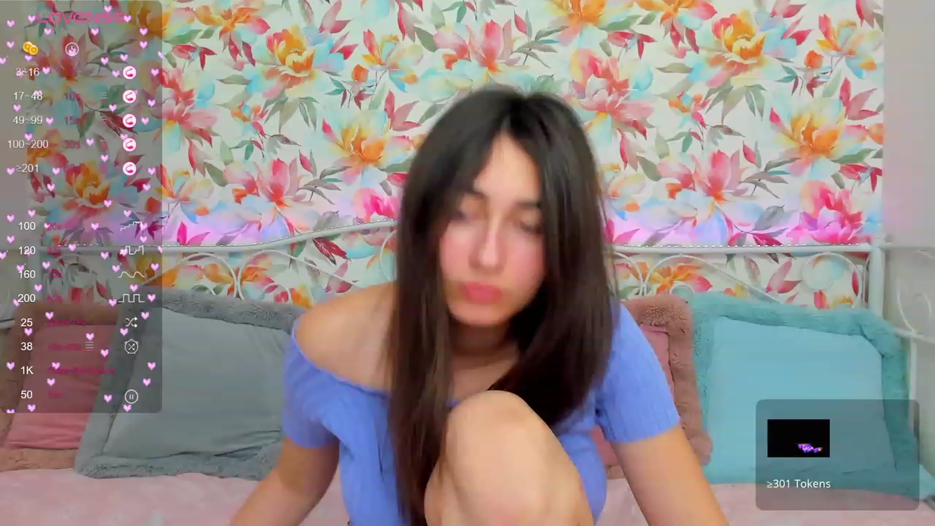 Gallery image thumbnail from SofiGrace's myfreecams stream on, 12/15/2023, 18:29 image 13 of 20