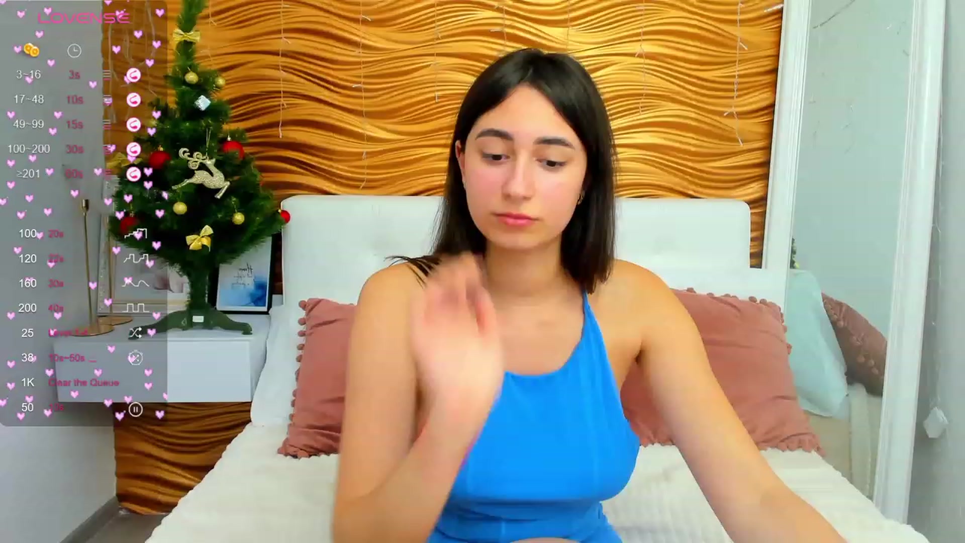 Gallery image thumbnail from SofiGrace's myfreecams stream on, 12/19/2023, 19:56 image 16 of 20