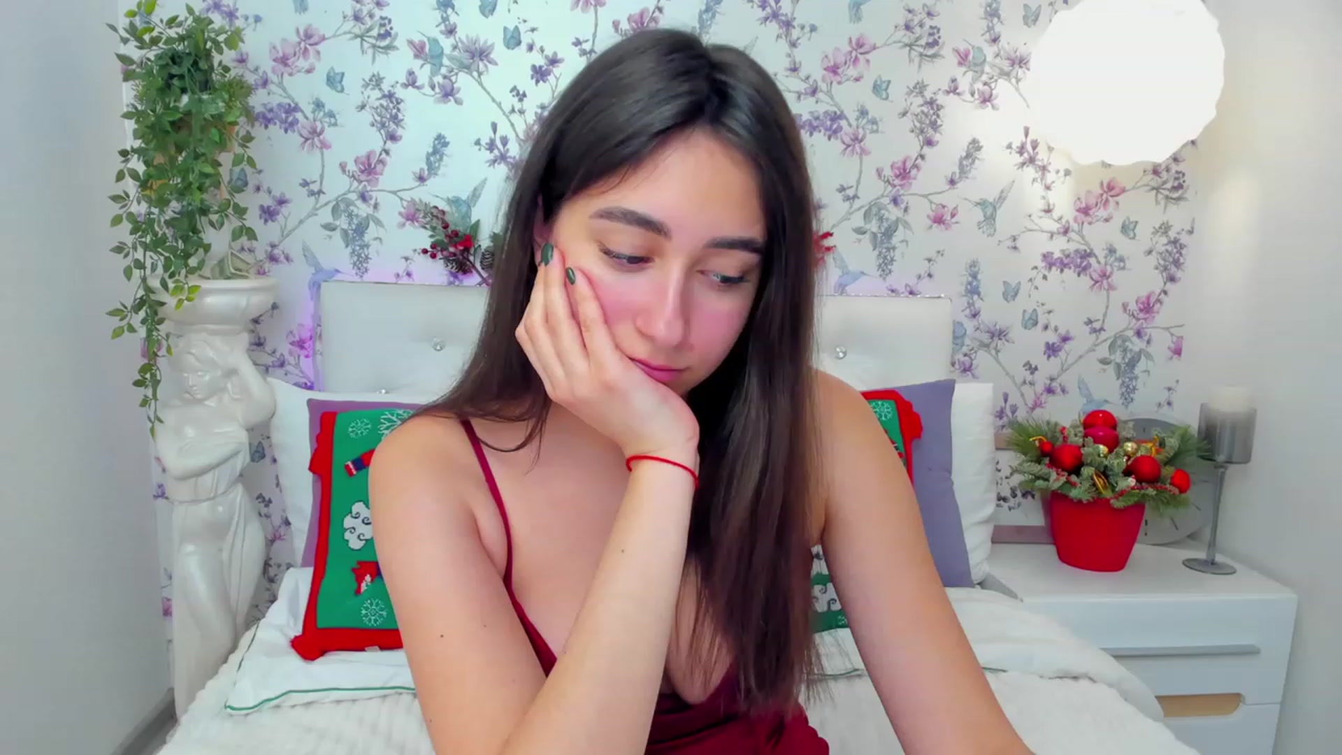 Gallery image thumbnail from SofiGrace's myfreecams stream on, 12/22/2023, 15:46 image 18 of 20