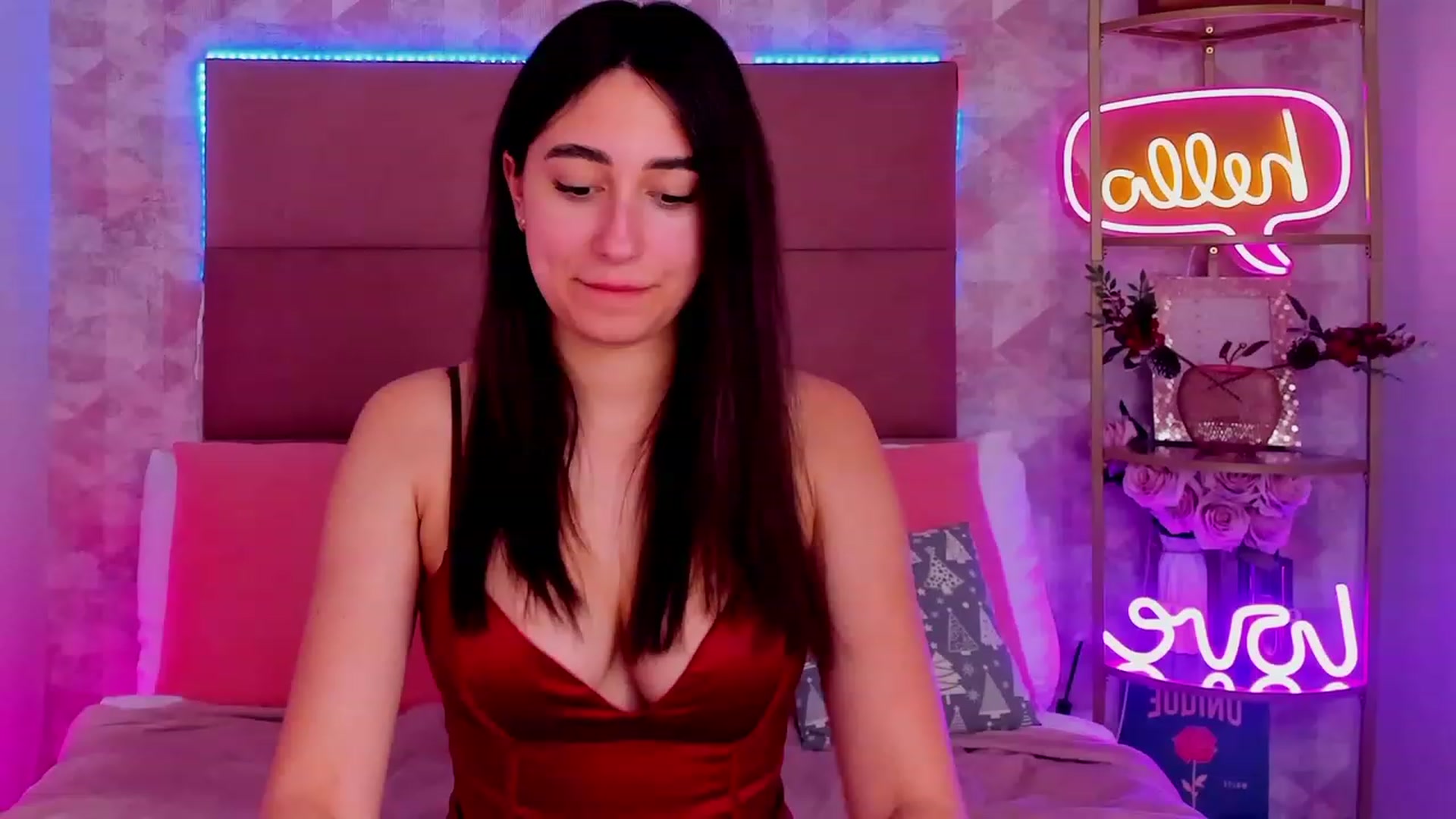 Gallery image thumbnail from SofiGrace's myfreecams stream on, 12/23/2023, 11:05 image 10 of 20
