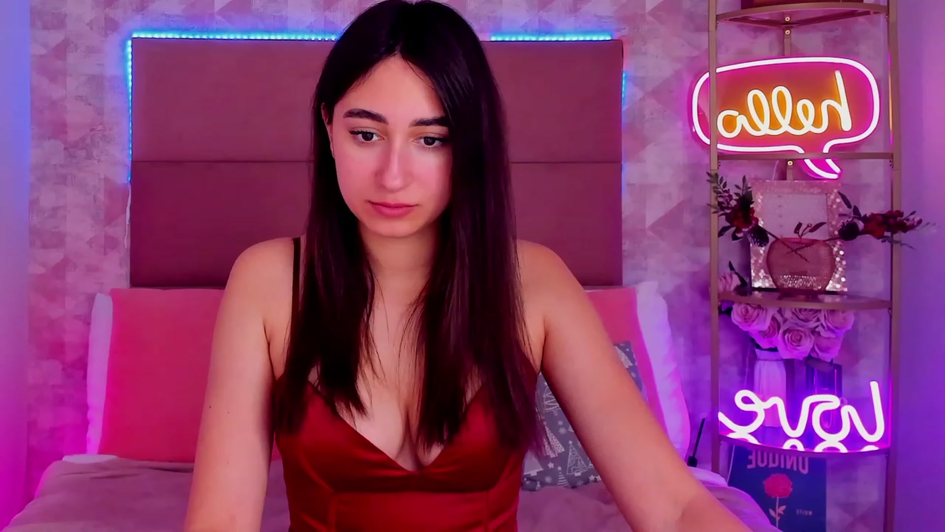 Gallery image thumbnail from SofiGrace's myfreecams stream on, 12/23/2023, 11:05 image 5 of 20