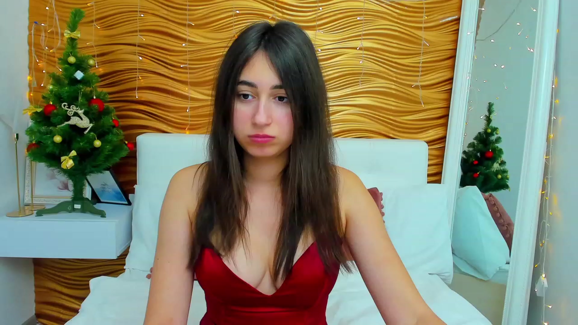 Gallery image thumbnail from SofiGrace's myfreecams stream on, 12/25/2023, 11:19 image 5 of 20