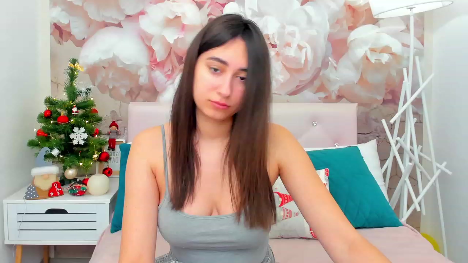 Gallery image thumbnail from SofiGrace's myfreecams stream on, 01/01/2024, 13:50 image 8 of 20