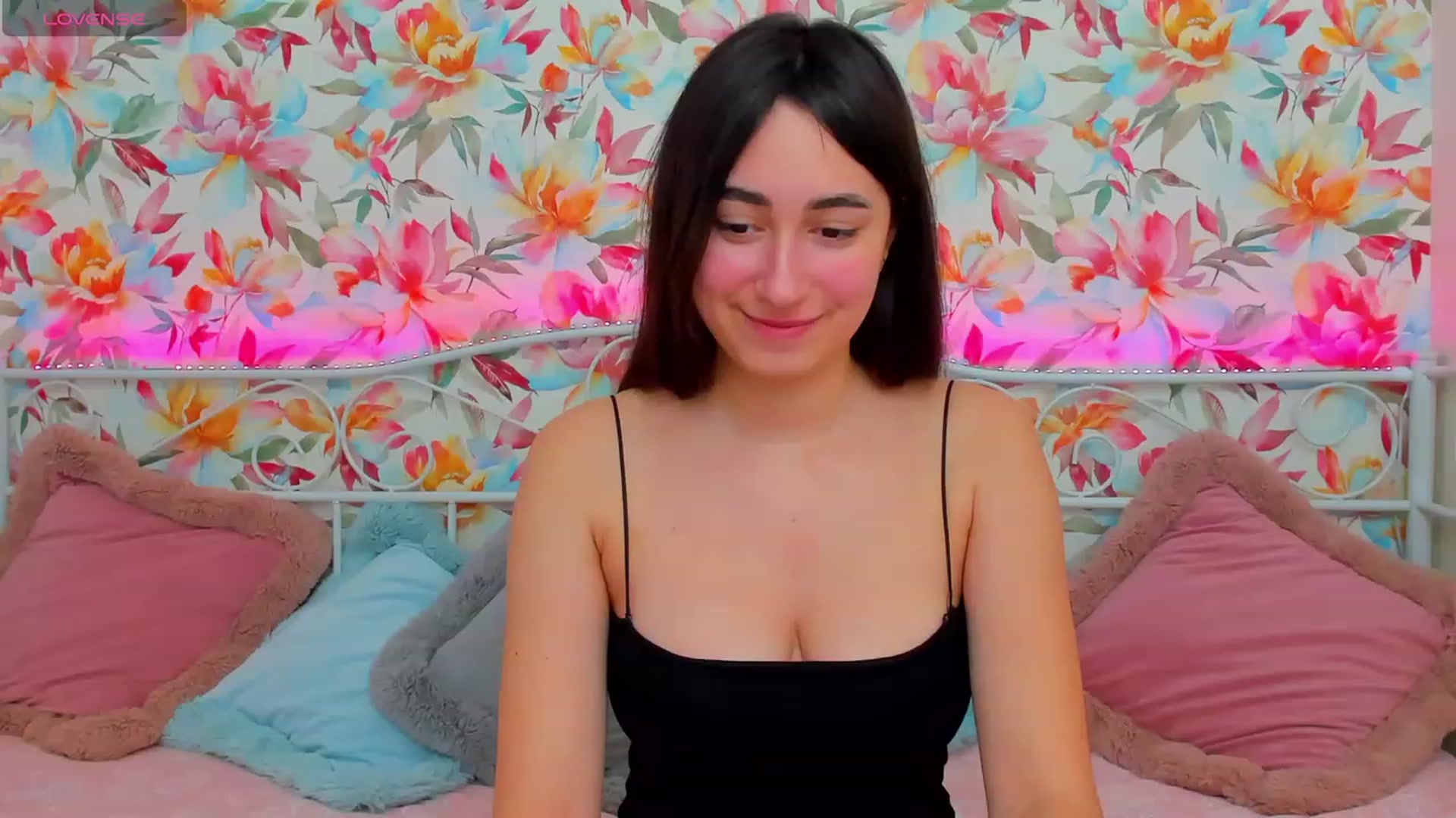 Gallery image thumbnail from SofiGrace's myfreecams stream on, 01/13/2024, 09:10 image 17 of 20