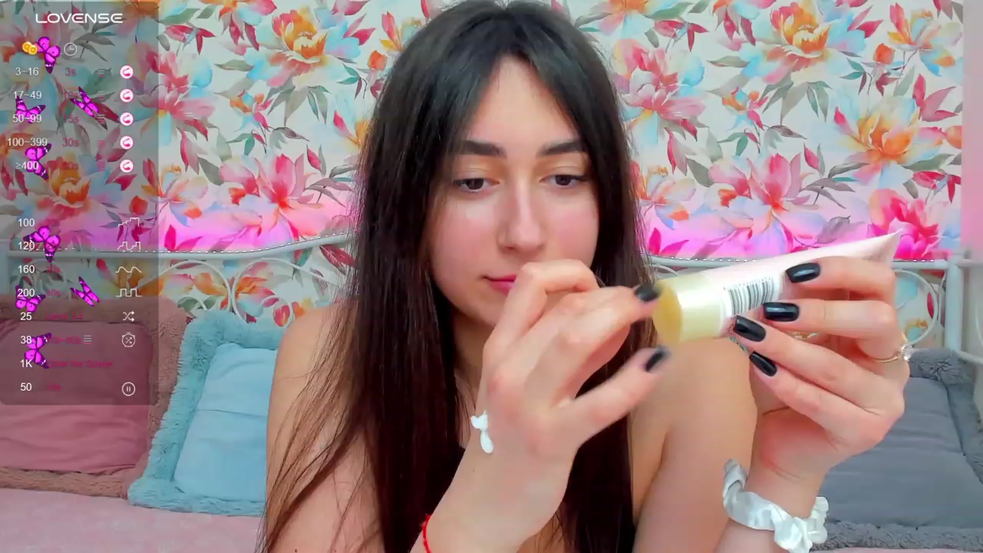 Gallery image thumbnail from SofiGrace's myfreecams stream on, 01/27/2024, 11:35 image 4 of 20