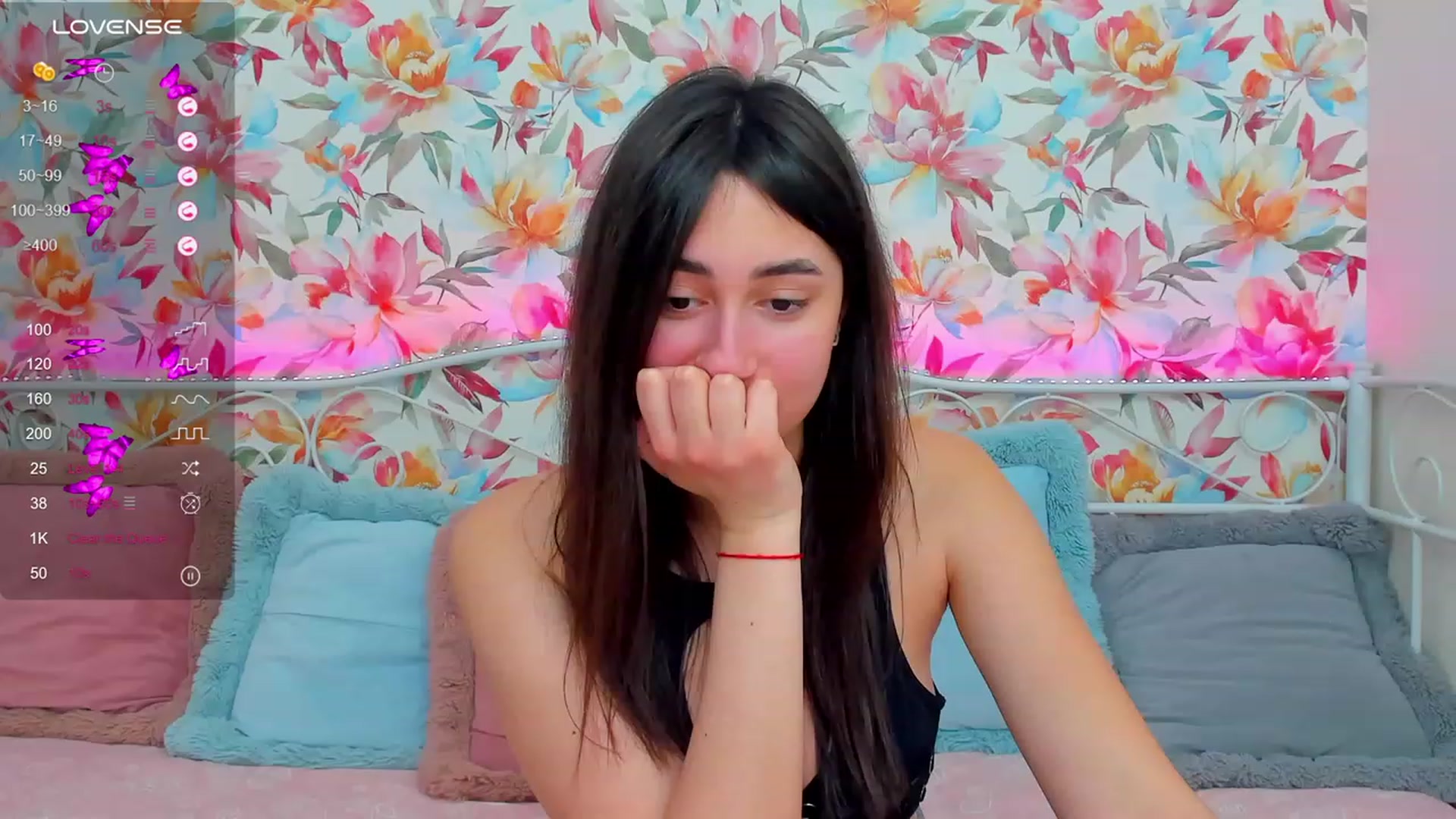 Gallery image thumbnail from SofiGrace's myfreecams stream on, 01/27/2024, 13:00 image 6 of 20