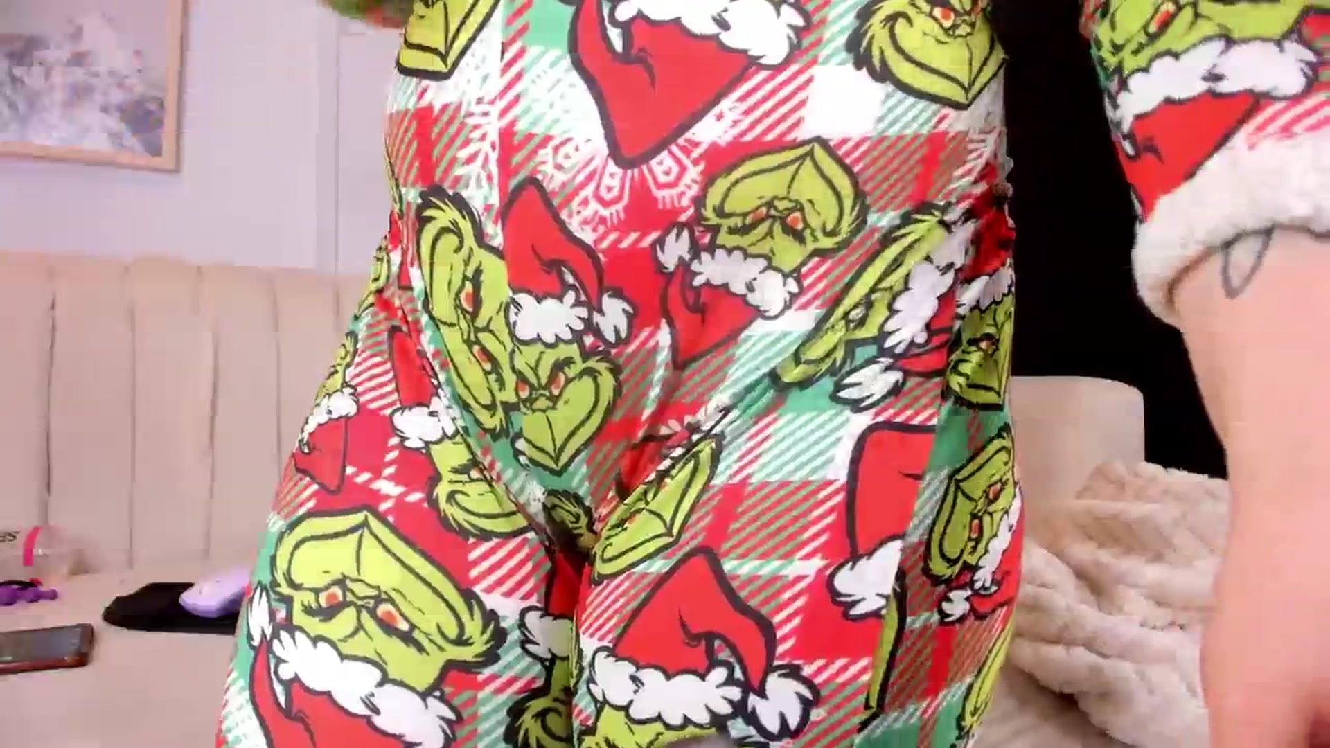 Gallery image thumbnail from SofiGray_'s myfreecams stream on, 12/28/2024, 22:13 image 10 of 20