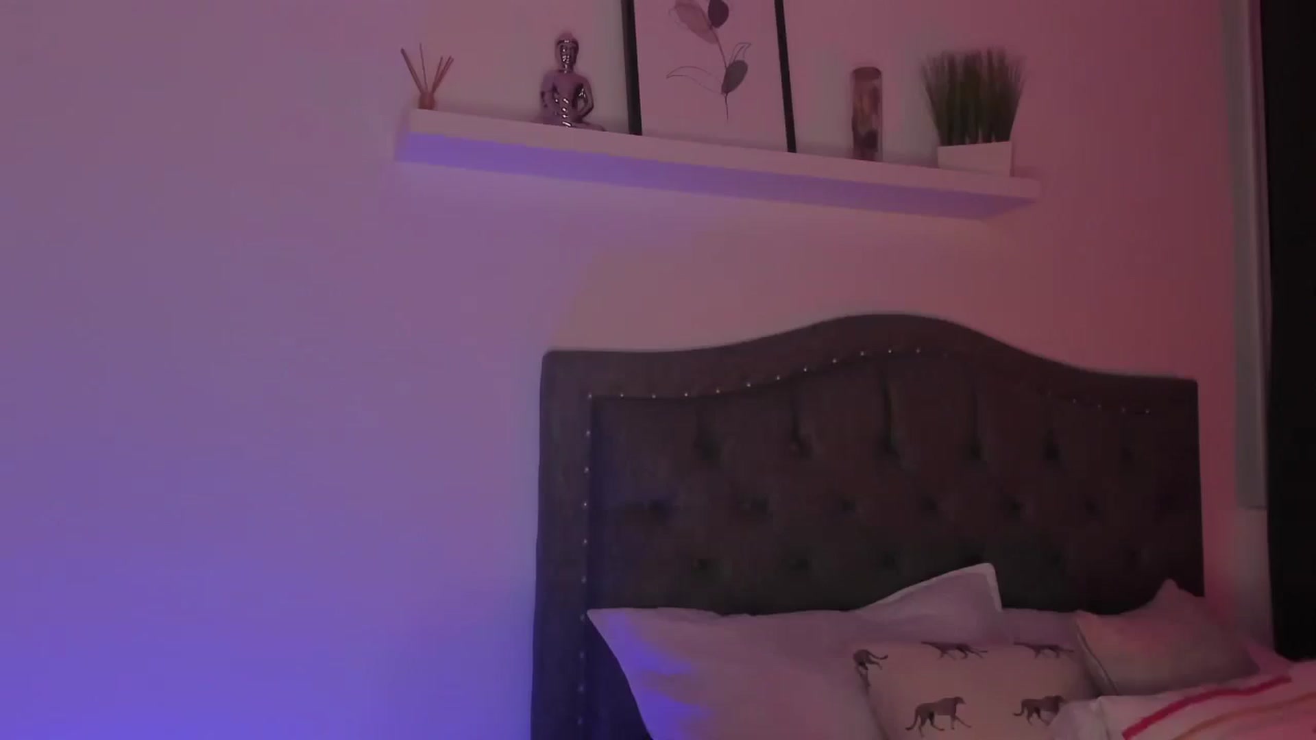 Gallery image thumbnail from Sofi___'s myfreecams stream on, 06/29/2025, 02:35 image 15 of 20