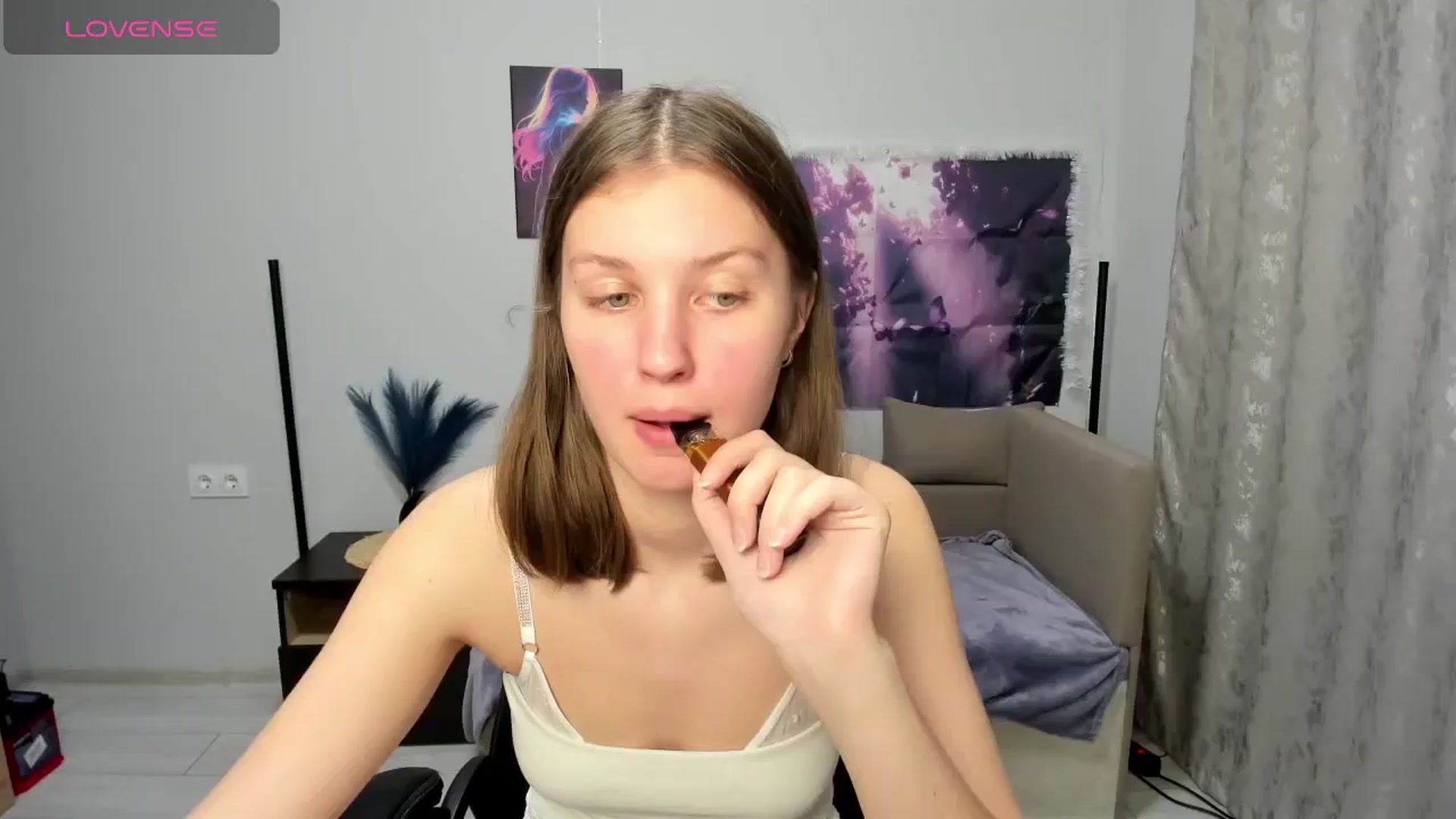 Gallery image thumbnail from Sofia777's myfreecams stream on, 02/10/2026, 16:07 image 16 of 20