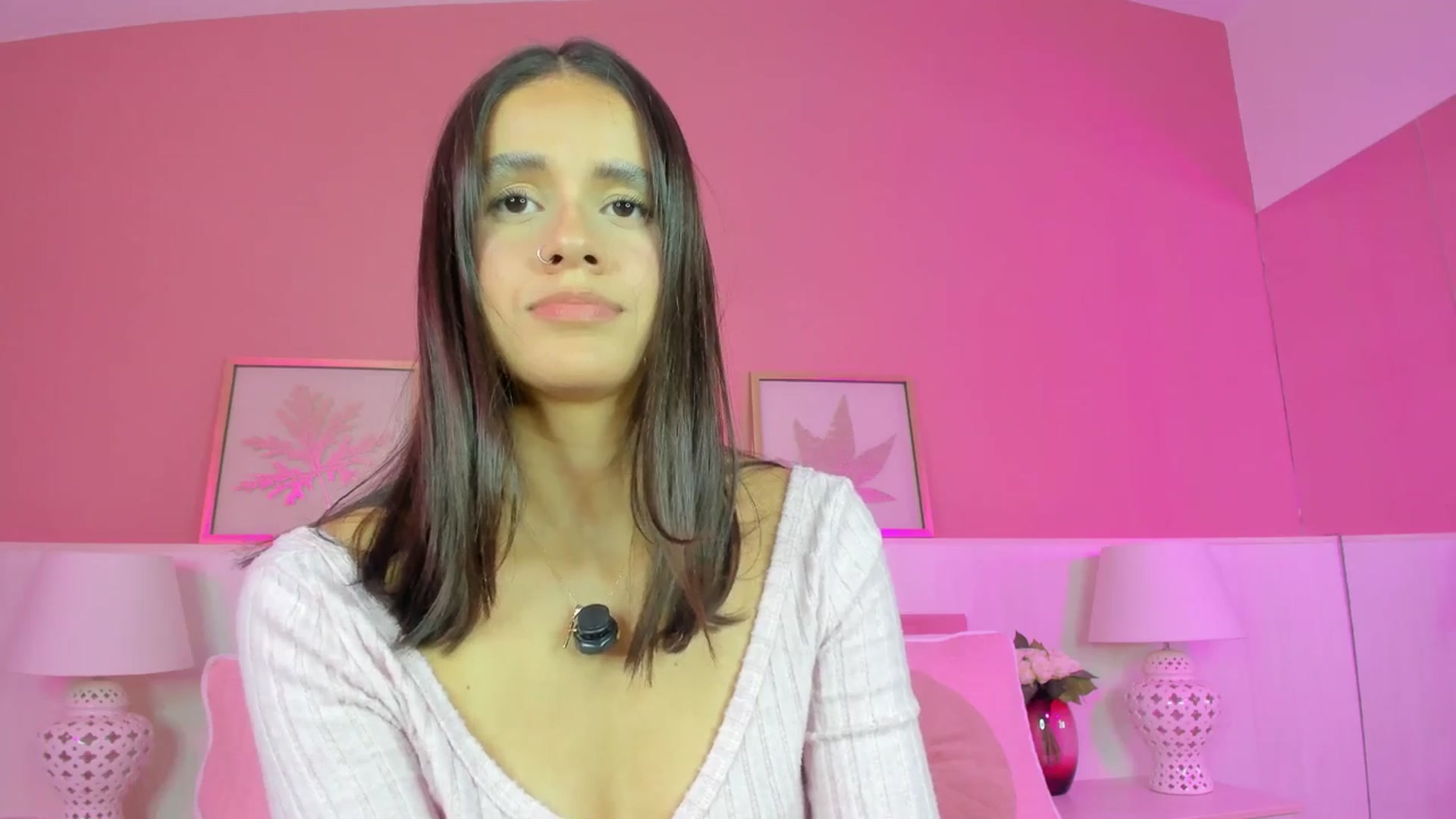 Gallery image thumbnail from SofiaDavis's myfreecams stream on, 05/06/2026, 08:24 image 7 of 20