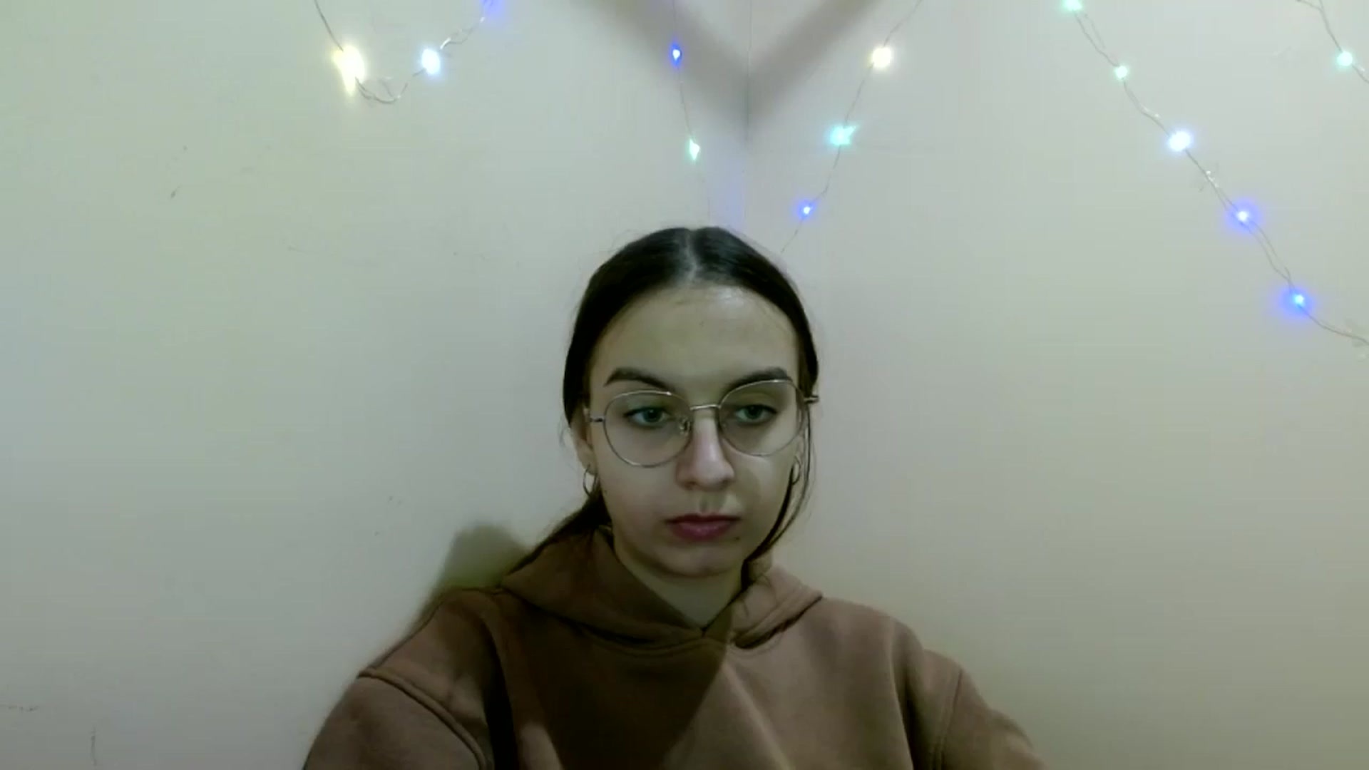 Gallery image thumbnail from SofiaLiub's myfreecams stream on, 11/12/2024, 12:32 image 12 of 20