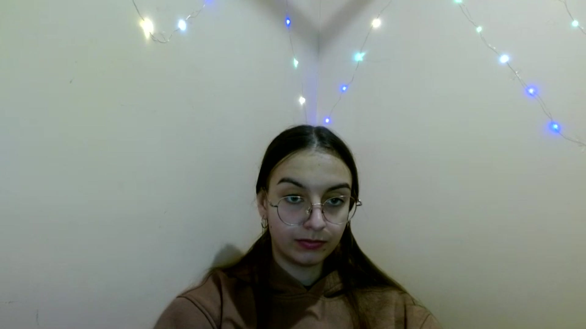 Gallery image thumbnail from SofiaLiub's myfreecams stream on, 11/12/2024, 12:32 image 8 of 20
