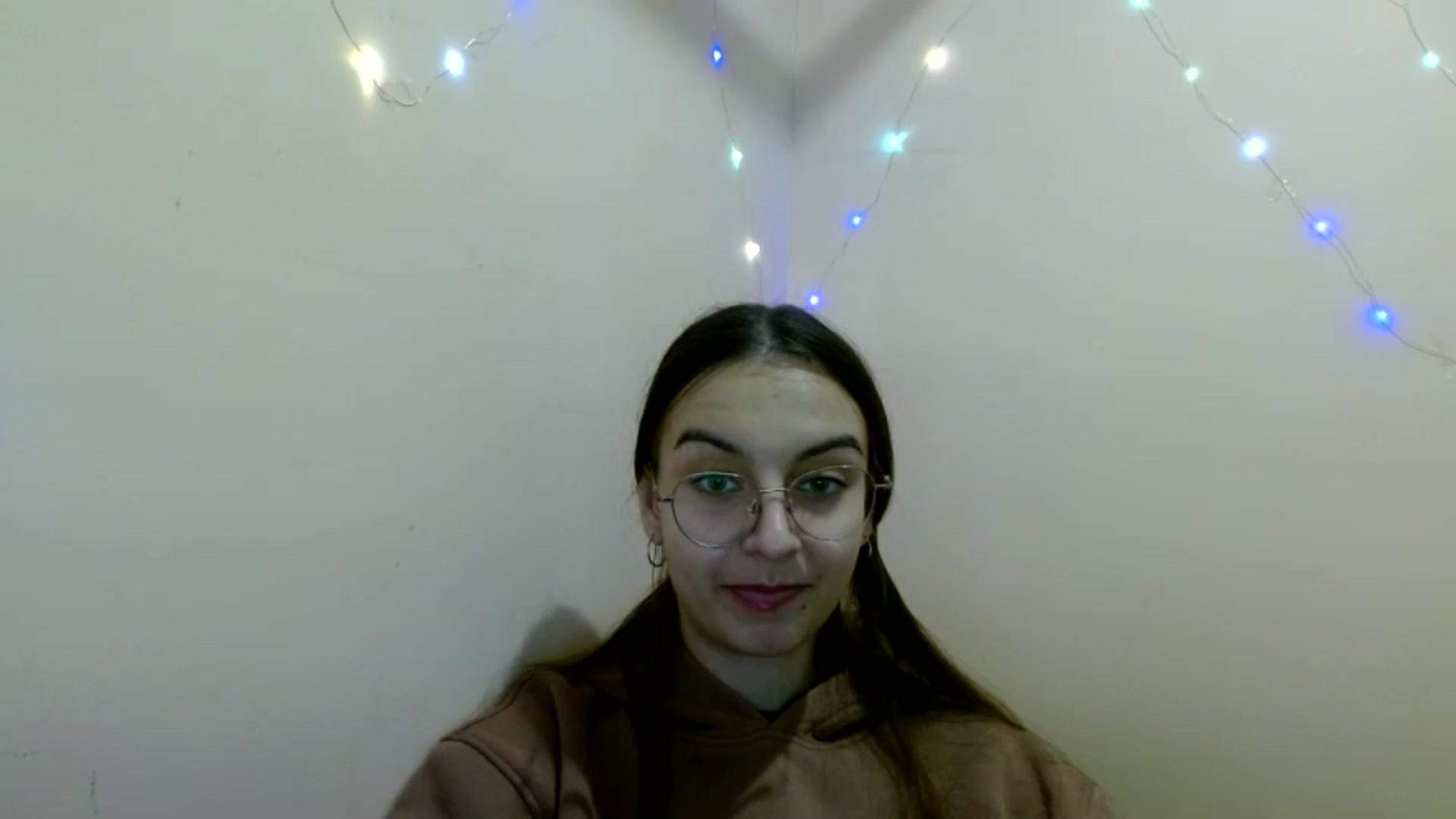Gallery image thumbnail from SofiaLiub's myfreecams stream on, 11/12/2024, 12:32 image 6 of 20