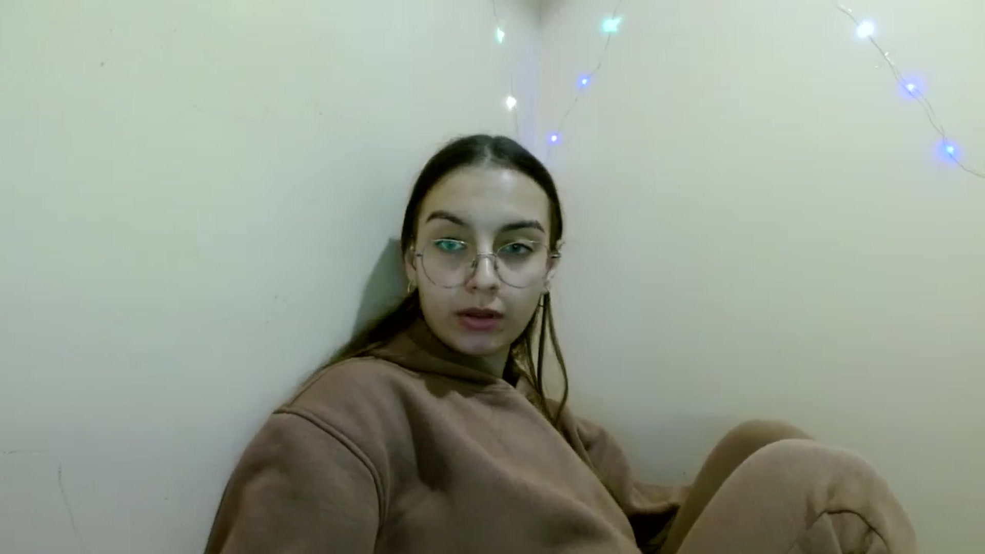 Gallery image thumbnail from SofiaLiub's myfreecams stream on, 11/12/2024, 13:05 image 16 of 20