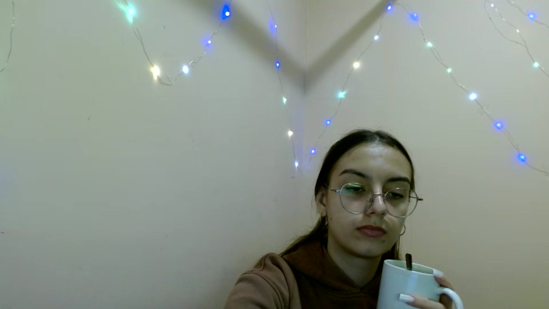 Gallery image thumbnail from SofiaLiub's myfreecams stream on, 11/12/2024, 13:05 image 4 of 20