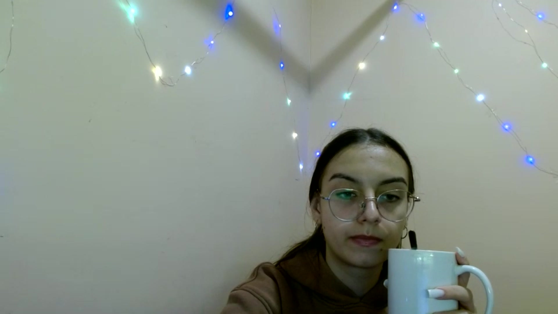 Gallery image thumbnail from SofiaLiub's myfreecams stream on, 11/12/2024, 13:05 image 2 of 20