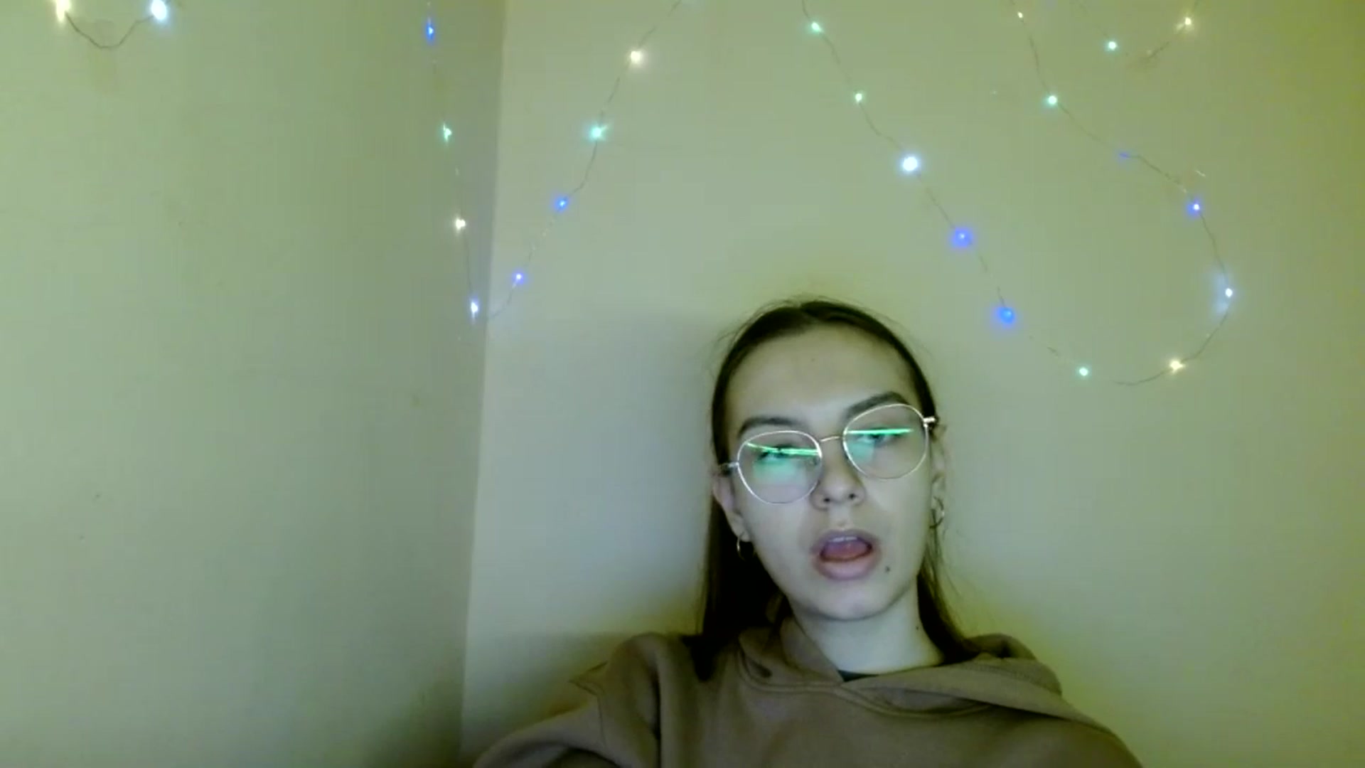 Gallery image thumbnail from SofiaLiub's myfreecams stream on, 11/13/2024, 10:34 image 20 of 20