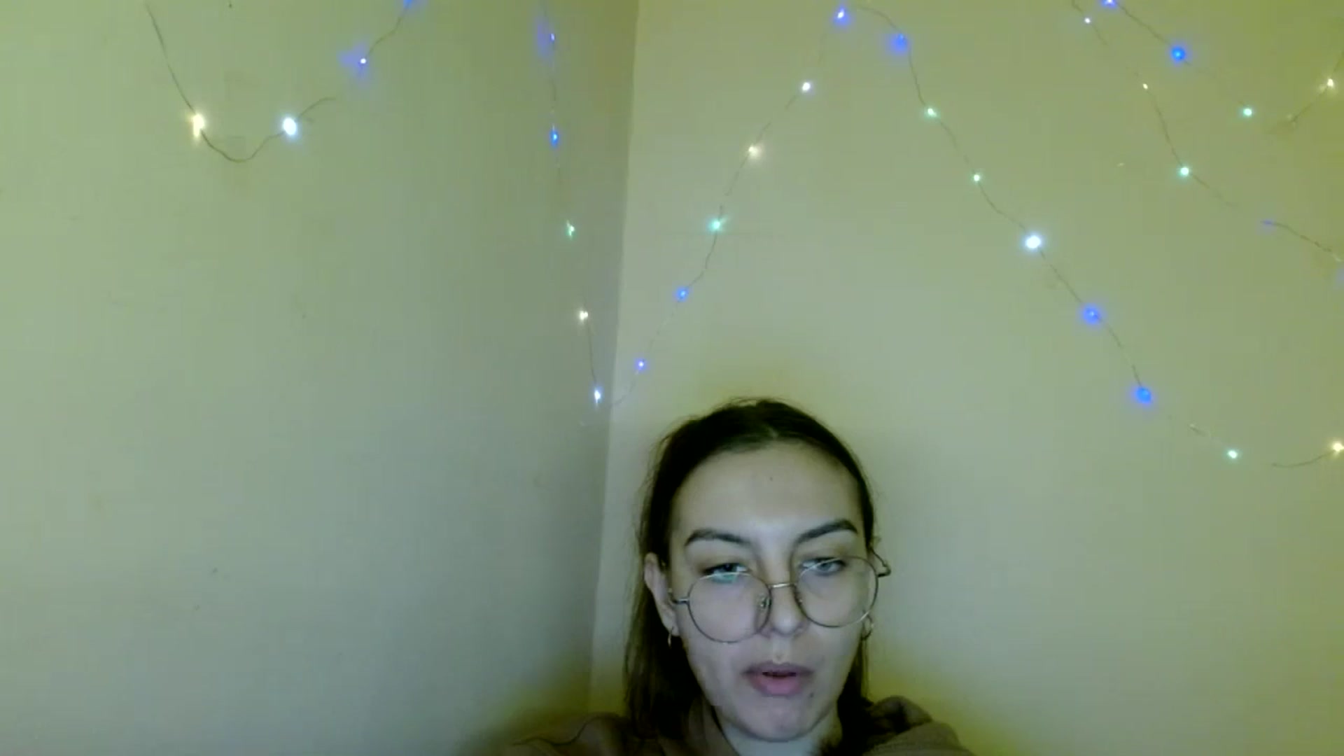 Gallery image thumbnail from SofiaLiub's myfreecams stream on, 11/13/2024, 11:11 image 19 of 20