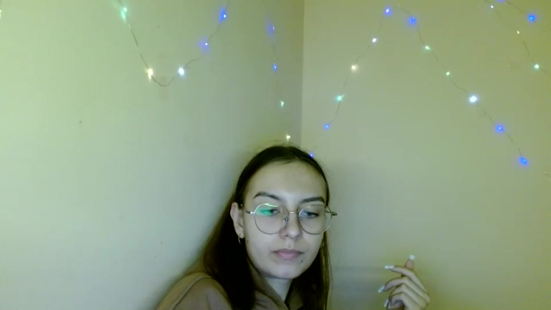 Gallery image thumbnail from SofiaLiub's myfreecams stream on, 11/13/2024, 11:11 image 4 of 20
