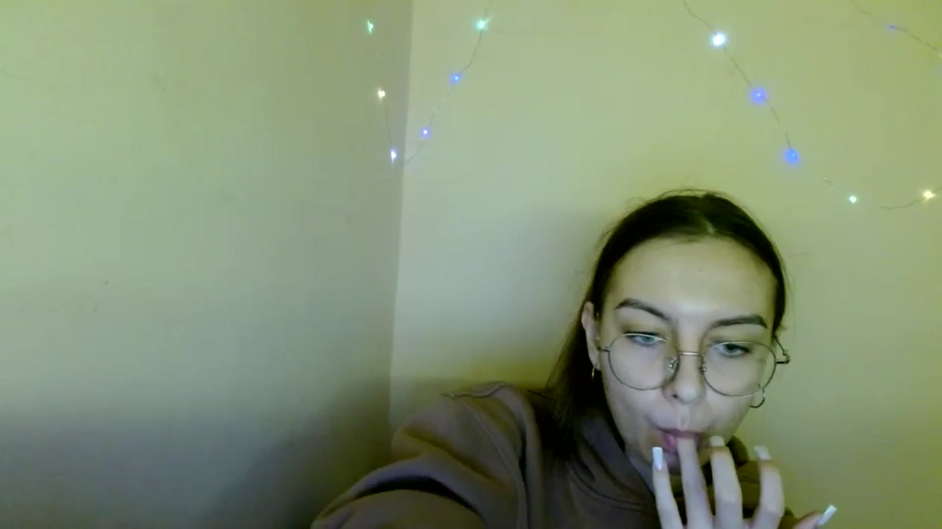 Gallery image thumbnail from SofiaLiub's myfreecams stream on, 11/13/2024, 11:31 image 15 of 20