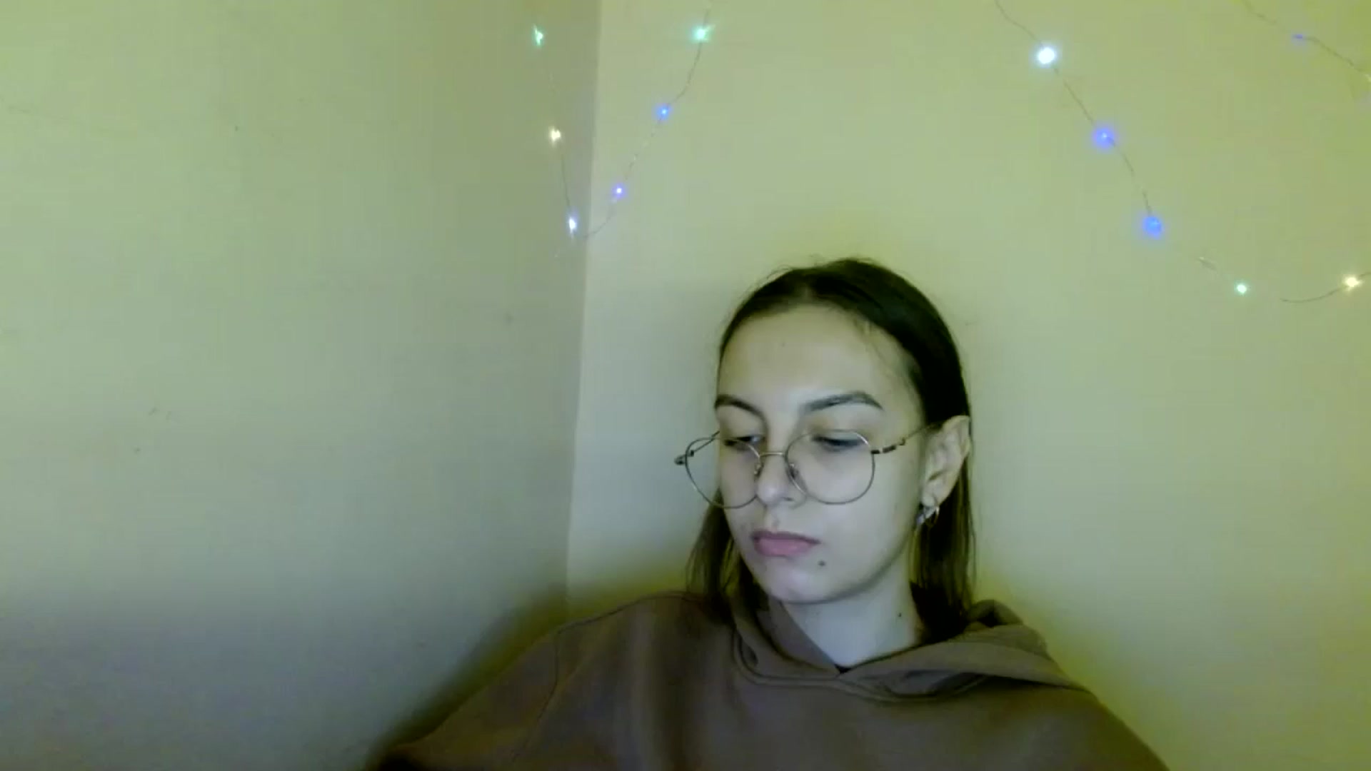 Gallery image thumbnail from SofiaLiub's myfreecams stream on, 11/13/2024, 11:31 image 9 of 20