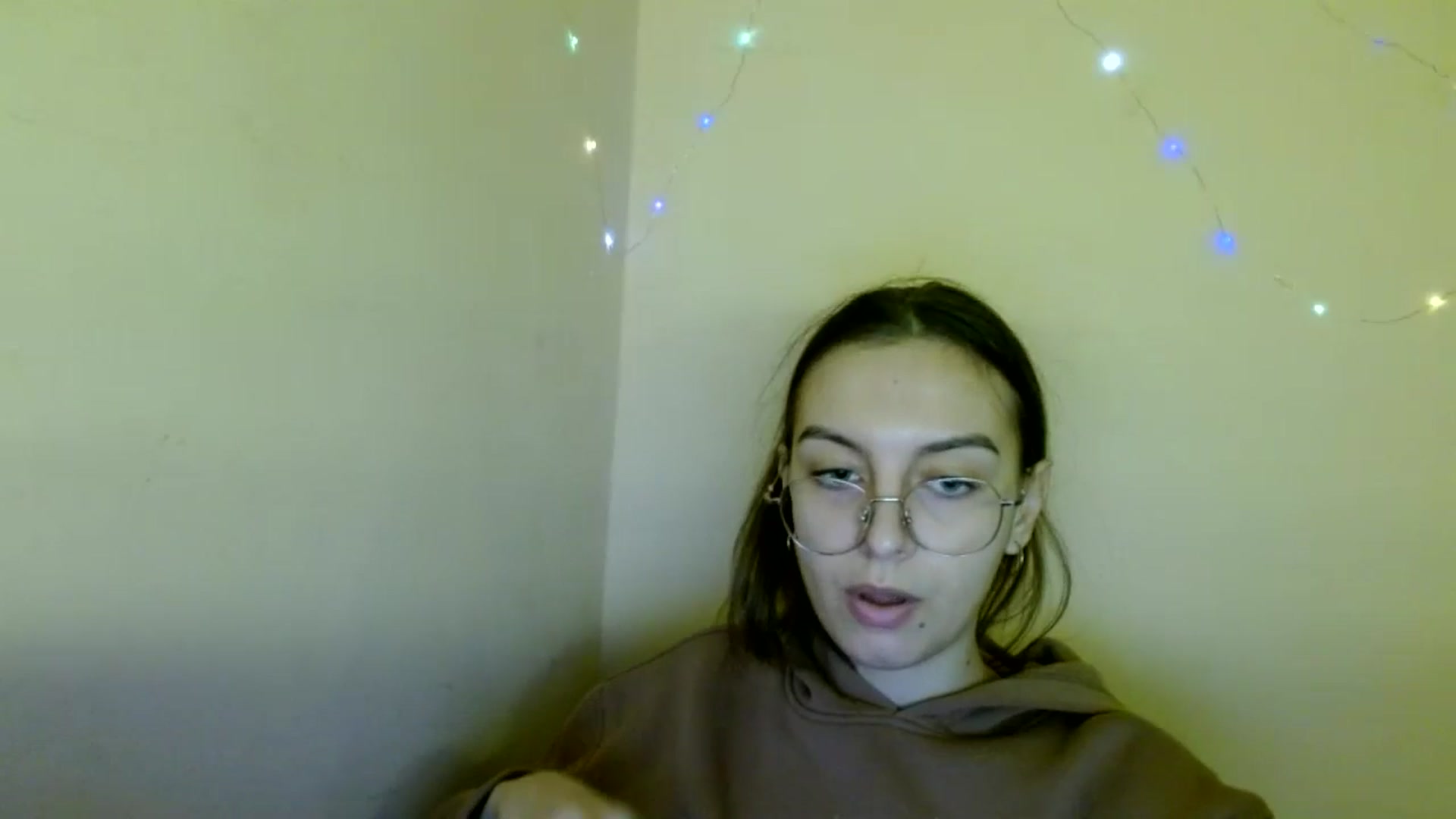 Gallery image thumbnail from SofiaLiub's myfreecams stream on, 11/13/2024, 11:31 image 20 of 20