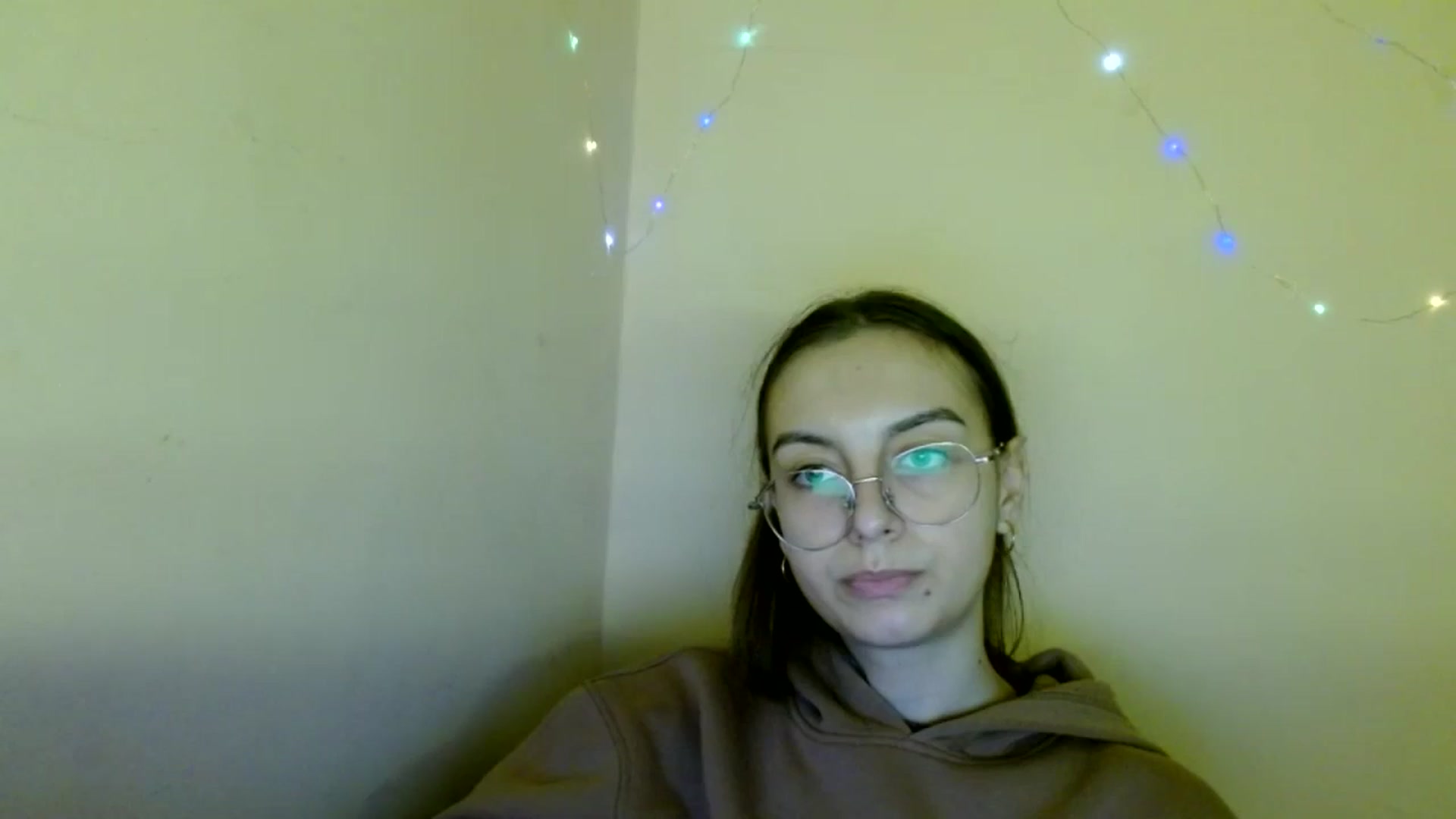 Gallery image thumbnail from SofiaLiub's myfreecams stream on, 11/13/2024, 11:31 image 19 of 20