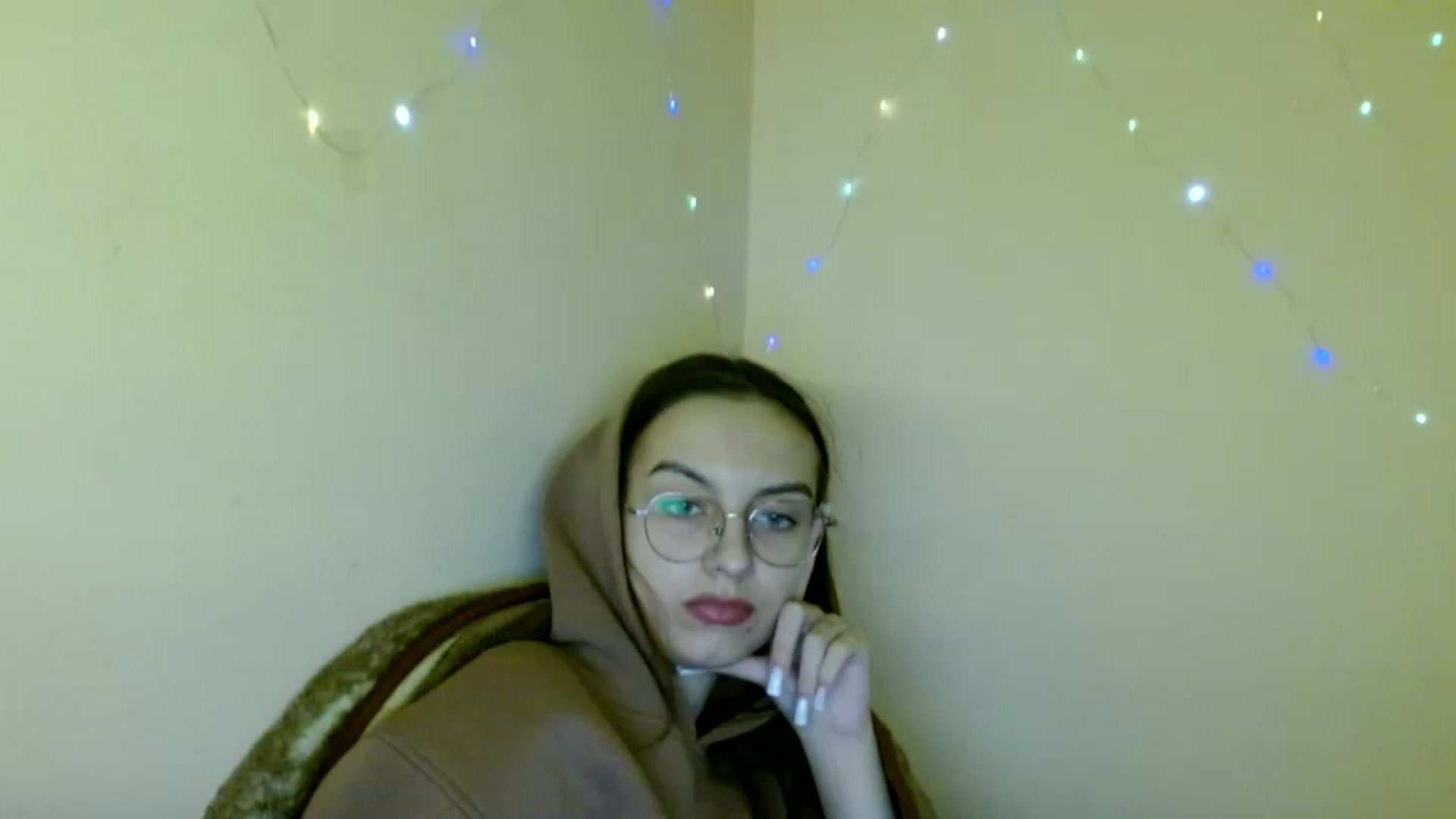 Gallery image thumbnail from SofiaLiub's myfreecams stream on, 11/13/2024, 12:51 image 10 of 20