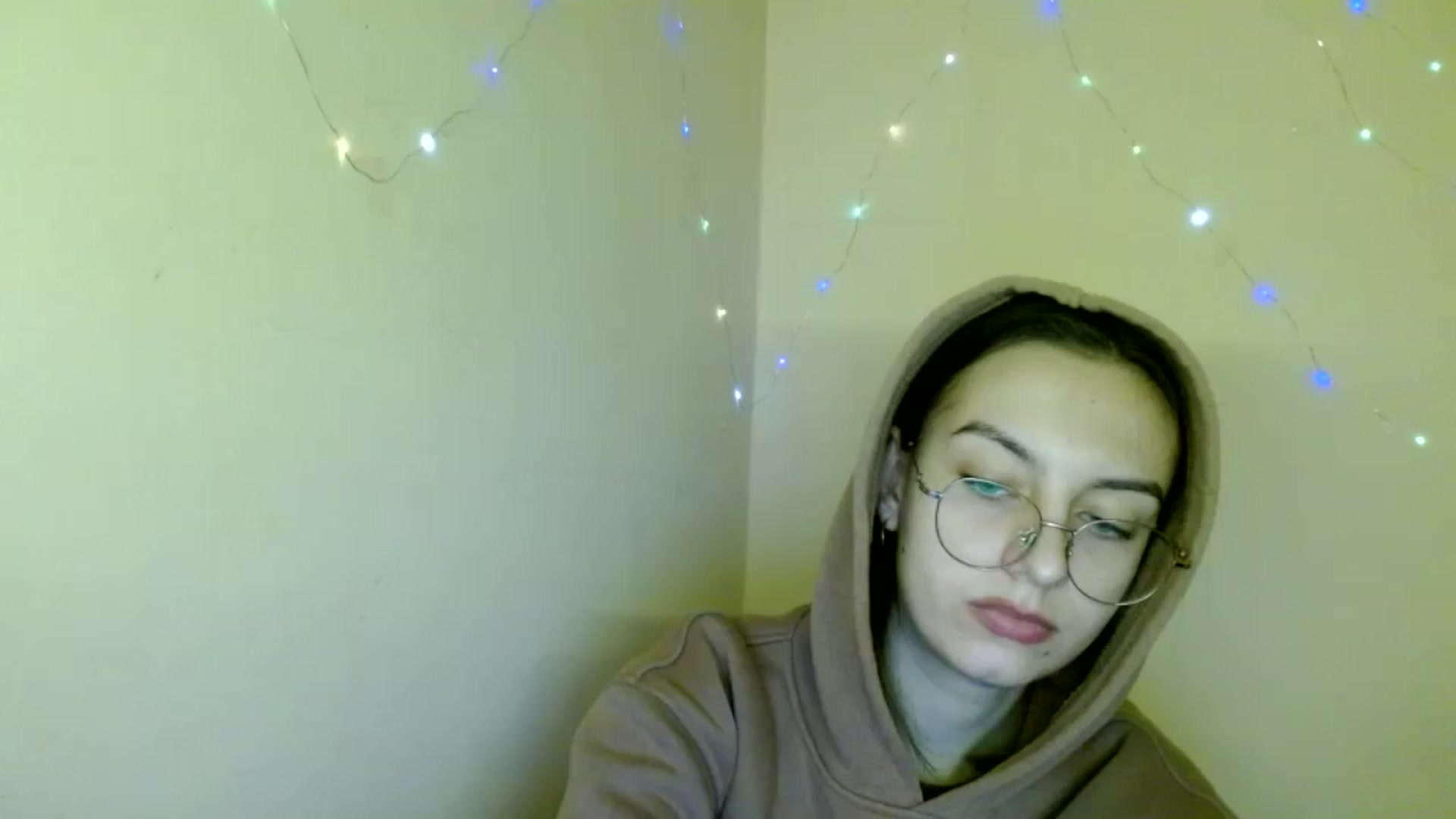 Gallery image thumbnail from SofiaLiub's myfreecams stream on, 11/13/2024, 12:51 image 20 of 20