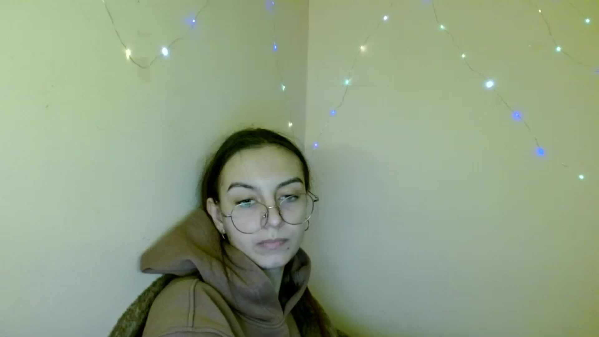 Gallery image thumbnail from SofiaLiub's myfreecams stream on, 11/13/2024, 12:51 image 2 of 20