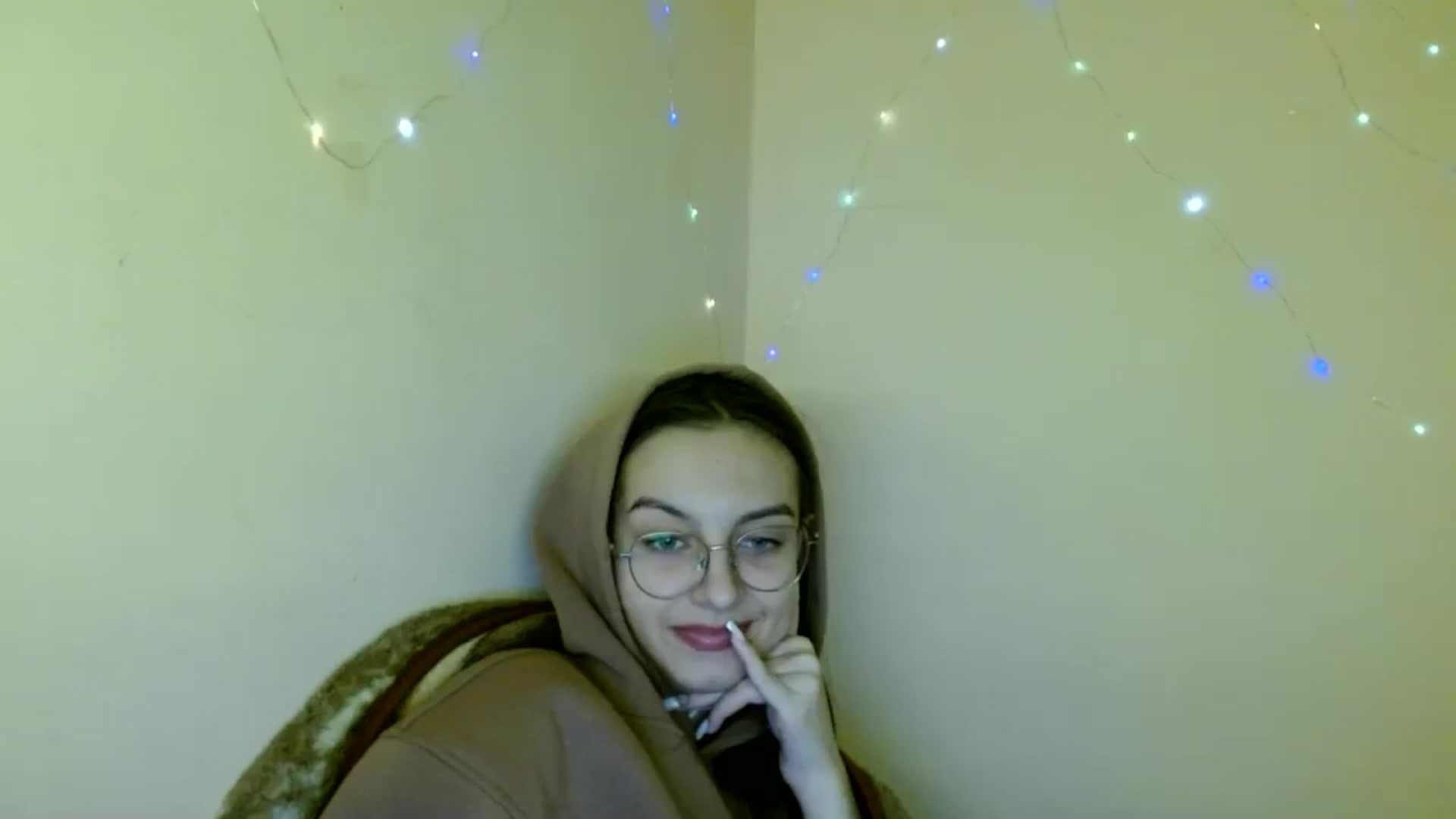 Gallery image thumbnail from SofiaLiub's myfreecams stream on, 11/13/2024, 12:51 image 14 of 20
