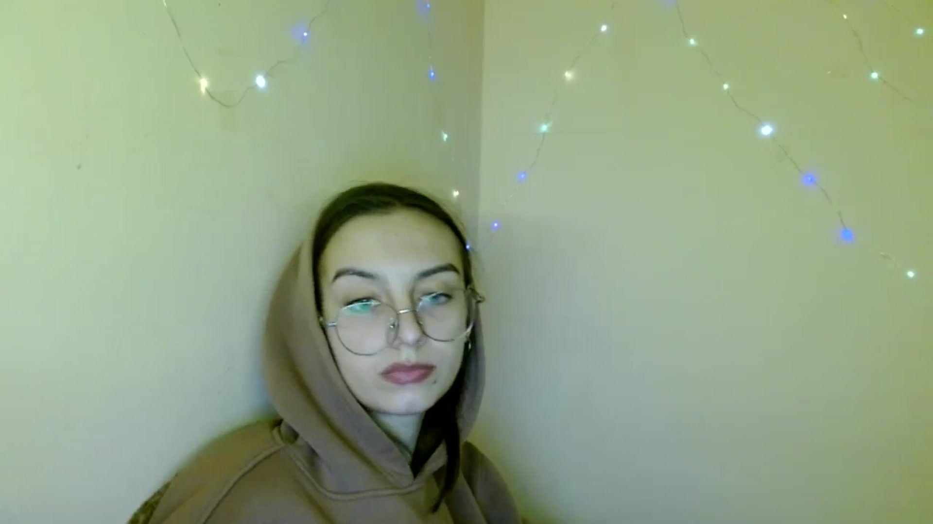 Gallery image thumbnail from SofiaLiub's myfreecams stream on, 11/13/2024, 12:51 image 18 of 20