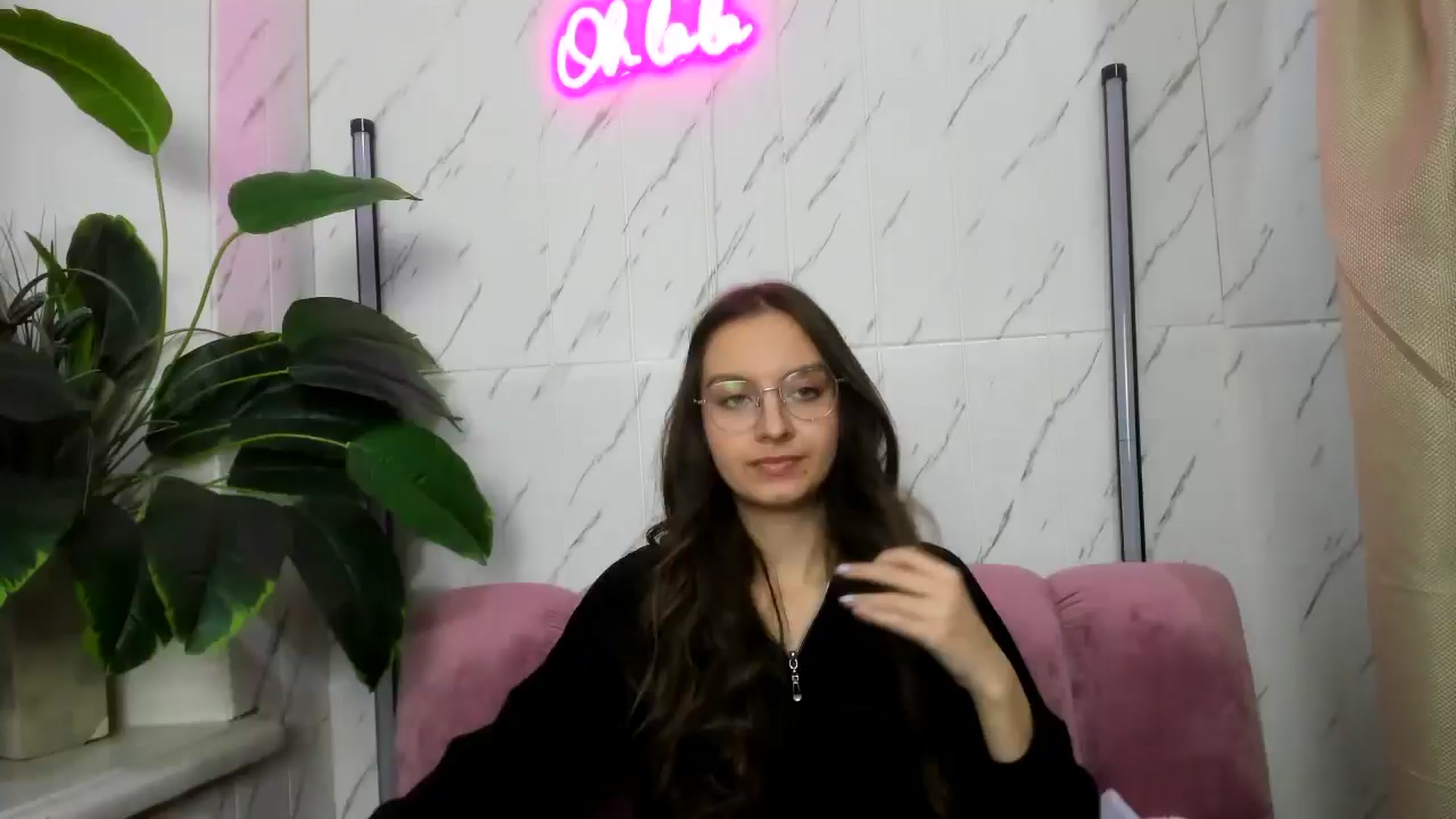 Gallery image thumbnail from SofiaLiub's myfreecams stream on, 11/26/2024, 13:52 image 1 of 20