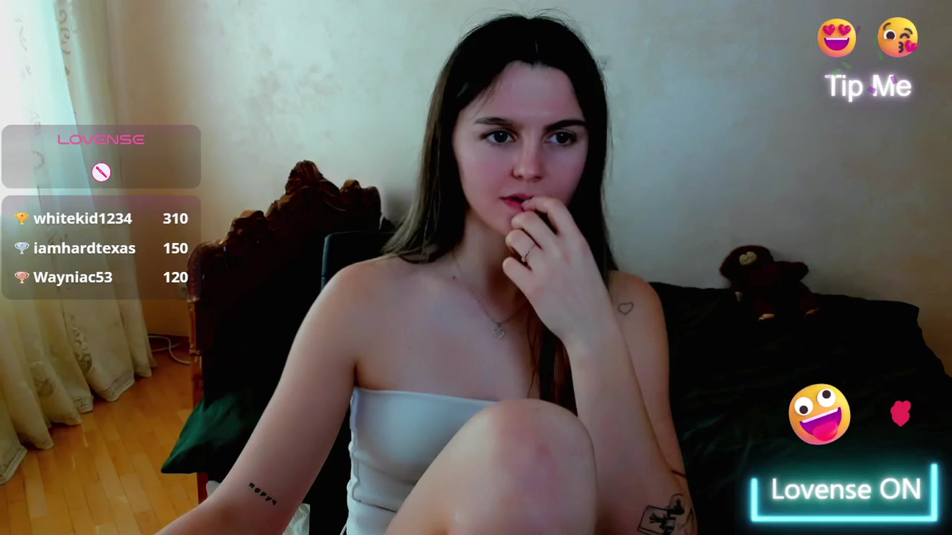 Gallery image thumbnail from SofiaMithall's myfreecams stream on, 03/06/2025, 14:03 image 16 of 20