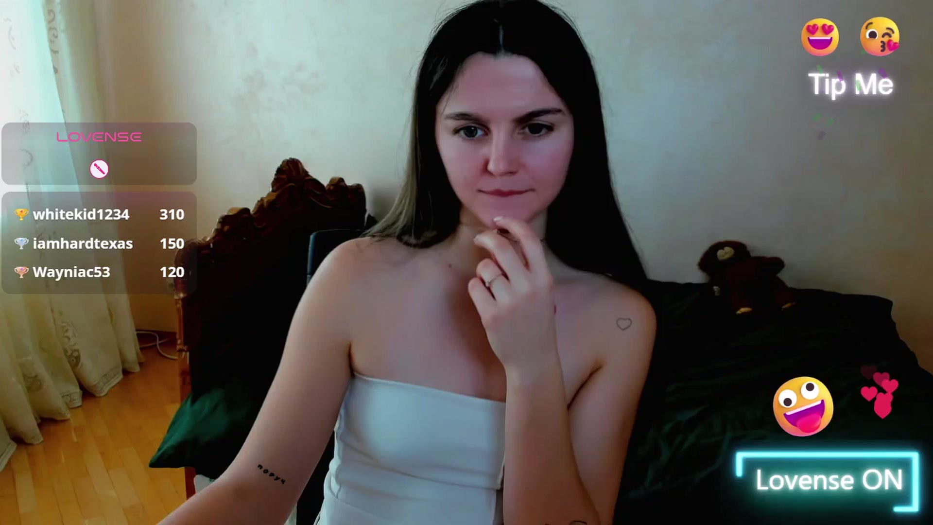 Gallery image thumbnail from SofiaMithall's myfreecams stream on, 03/06/2025, 14:03 image 15 of 20