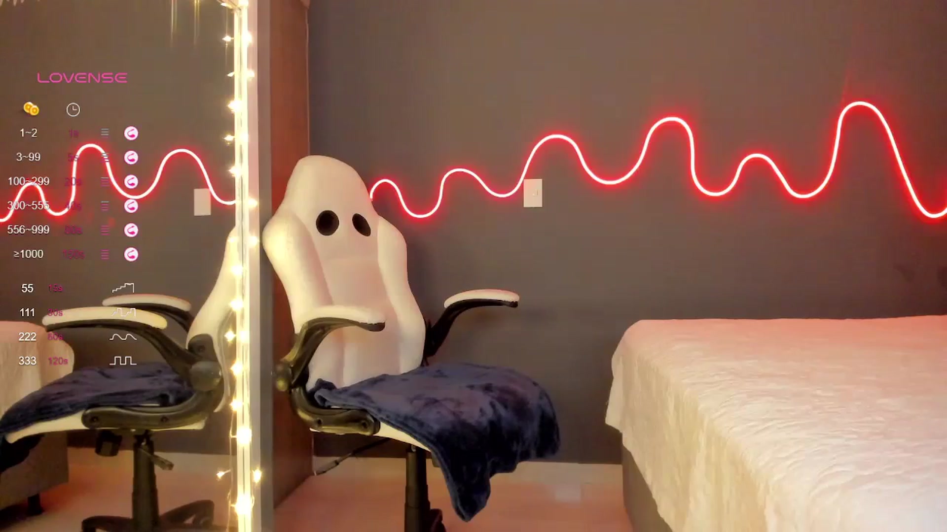 Gallery image thumbnail from SofiaMoon_'s myfreecams stream on, 12/27/2023, 01:56 image 10 of 20