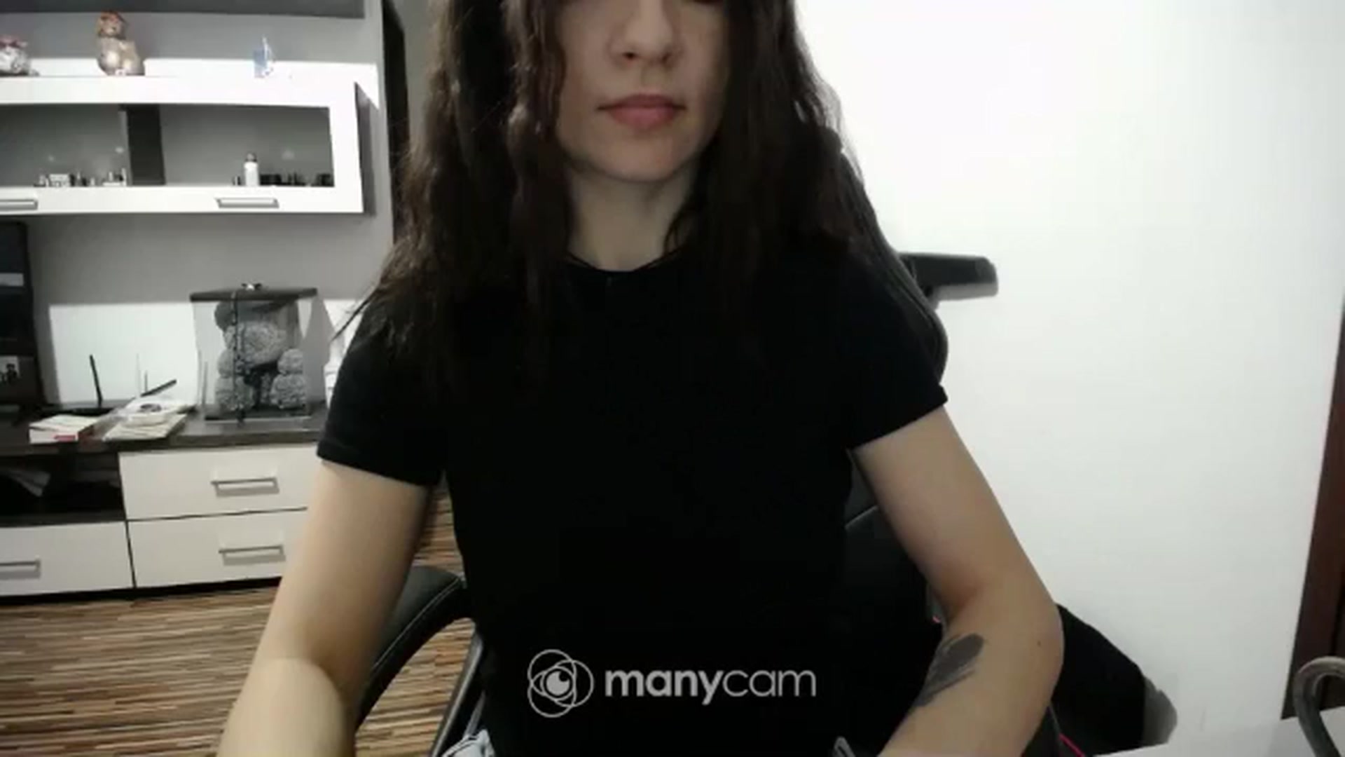 Gallery image thumbnail from SofiaS1_3's myfreecams stream on, 03/23/2025, 12:42 image 20 of 20