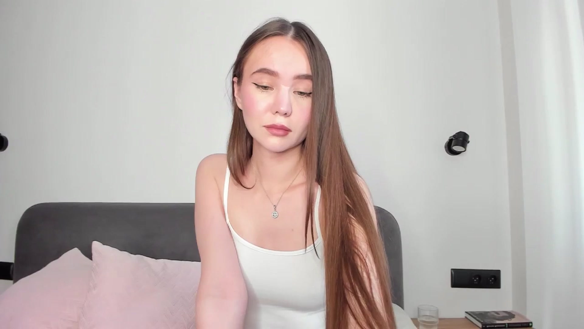 Gallery image thumbnail from SofiaShy's myfreecams stream on, 09/02/2023, 11:09 image 15 of 20