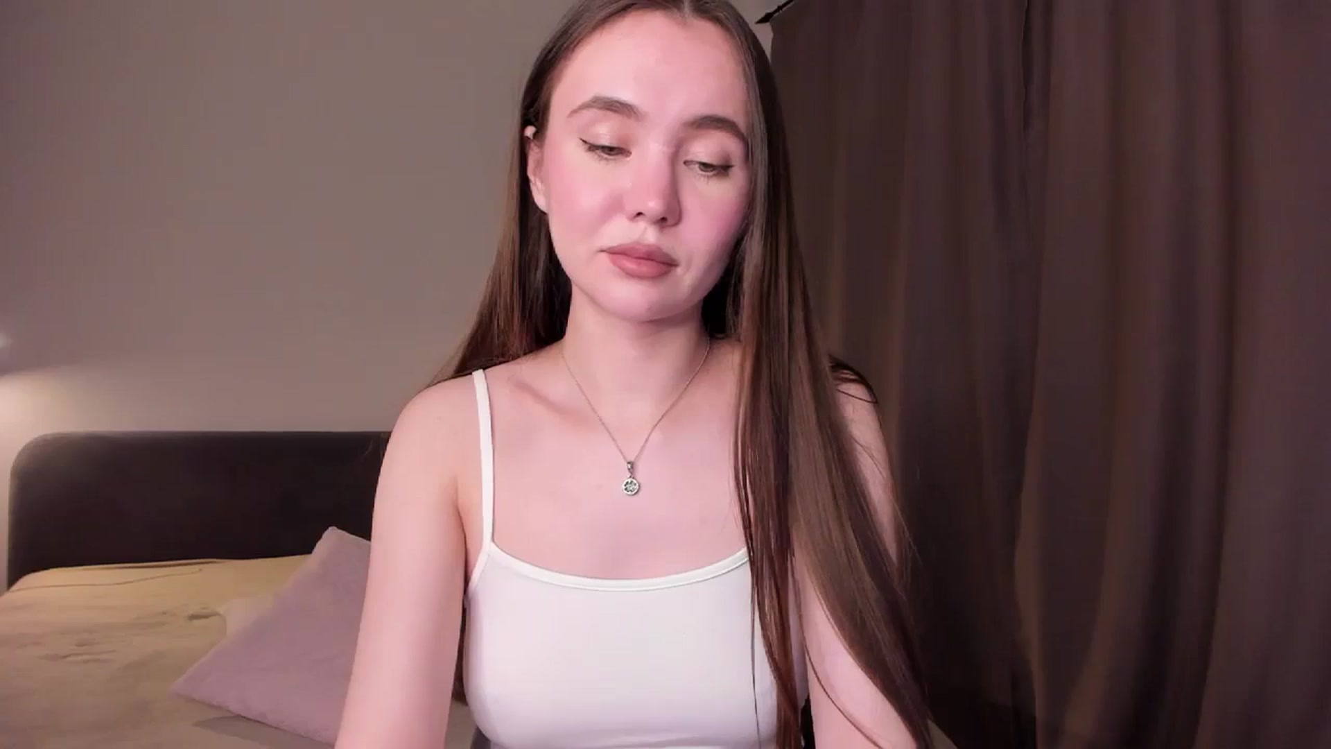 Gallery image thumbnail from SofiaShy's myfreecams stream on, 11/12/2023, 16:56 image 16 of 20