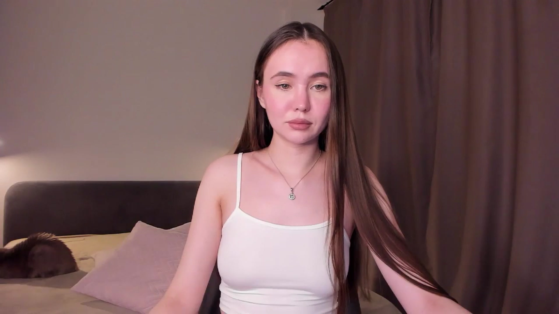 Gallery image thumbnail from SofiaShy's myfreecams stream on, 11/12/2023, 16:56 image 10 of 20