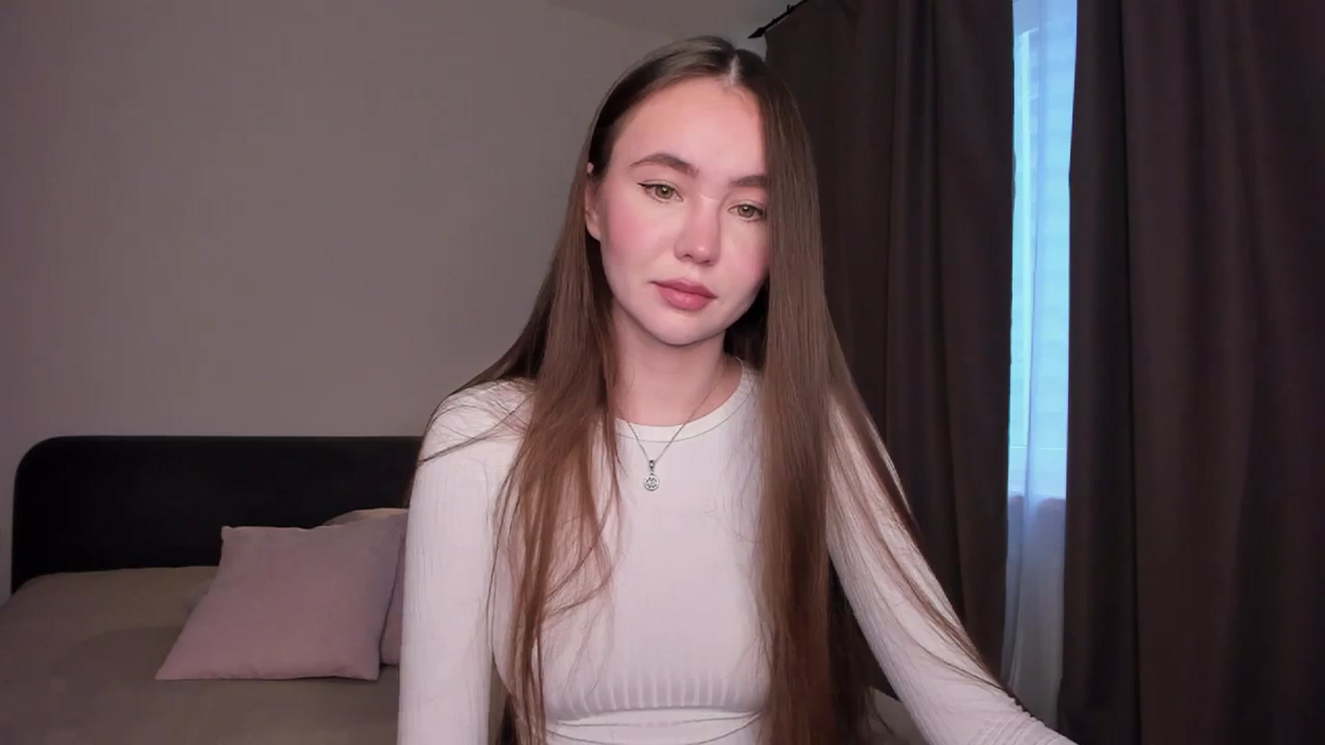 Gallery image thumbnail from SofiaShy's myfreecams stream on, 11/14/2023, 10:34 image 9 of 20