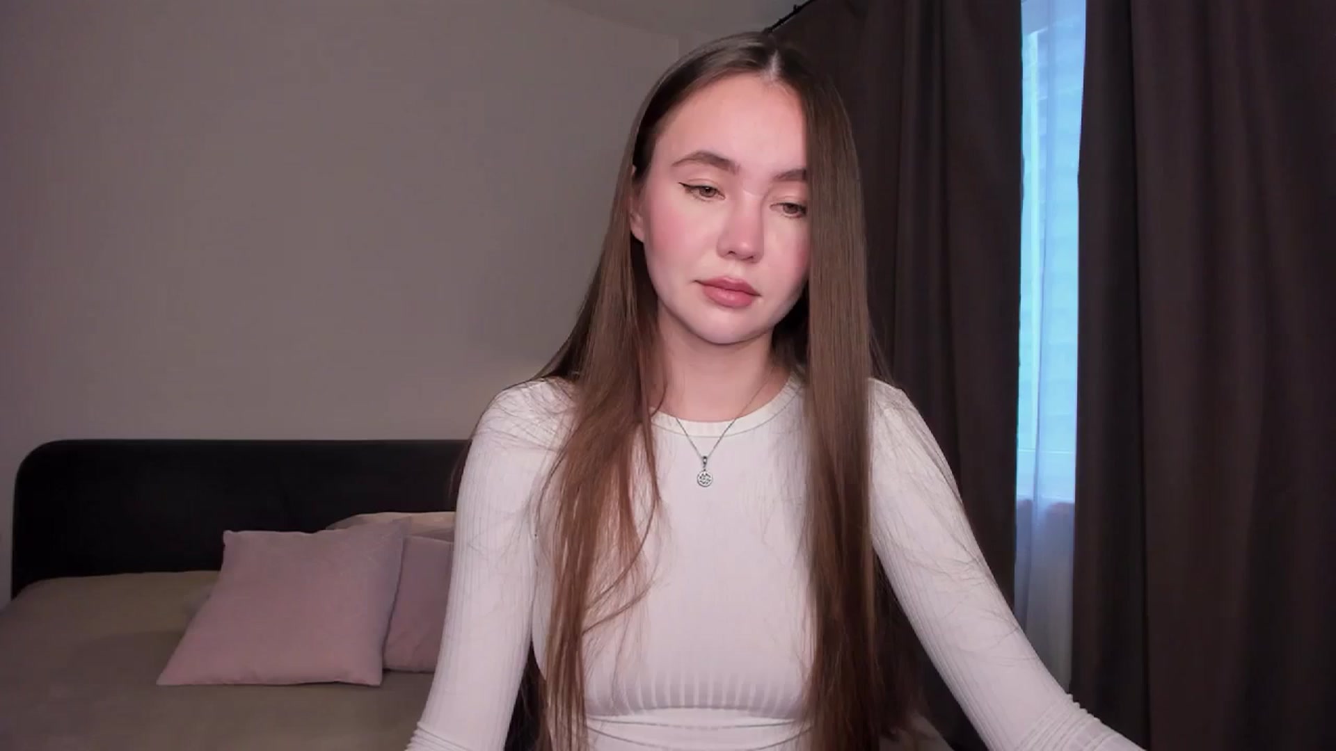 Gallery image thumbnail from SofiaShy's myfreecams stream on, 11/14/2023, 10:34 image 17 of 20