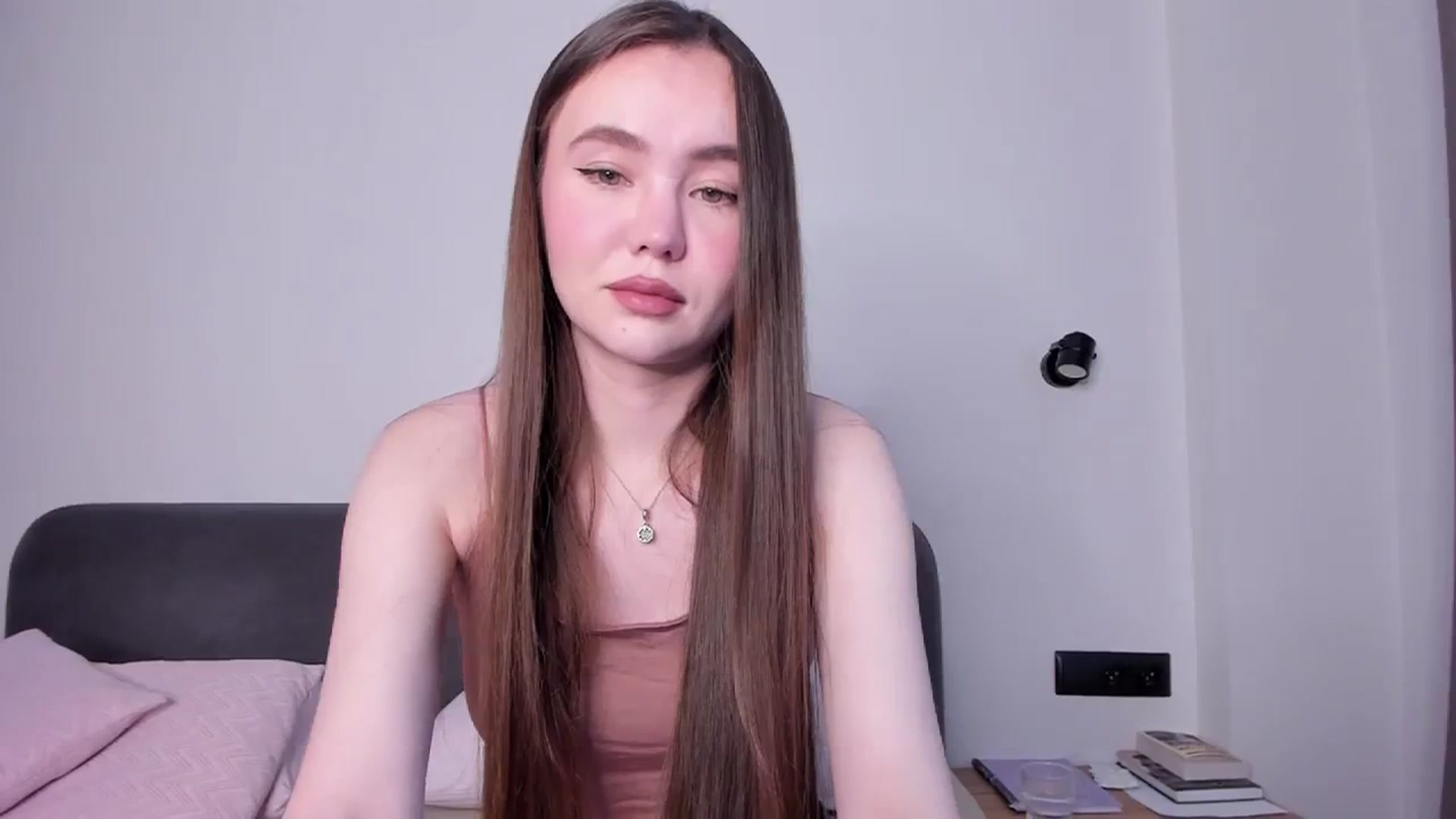 Gallery image thumbnail from SofiaShy's myfreecams stream on, 12/11/2023, 10:29 image 16 of 20