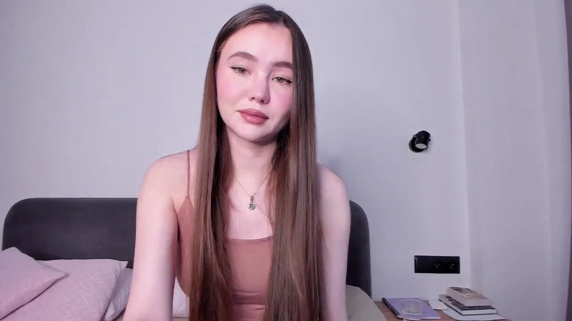 Gallery image thumbnail from SofiaShy's myfreecams stream on, 12/11/2023, 10:29 image 12 of 20