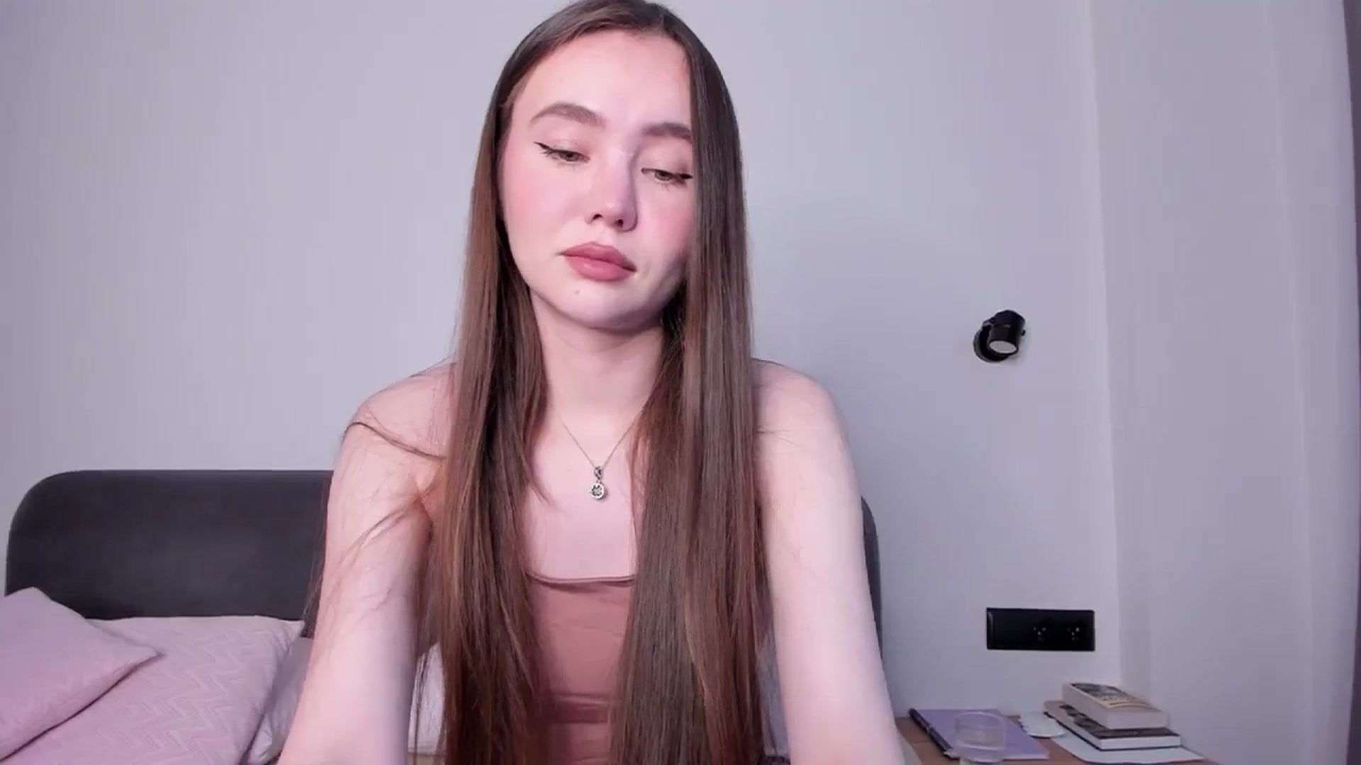 Gallery image thumbnail from SofiaShy's myfreecams stream on, 12/11/2023, 10:29 image 5 of 20