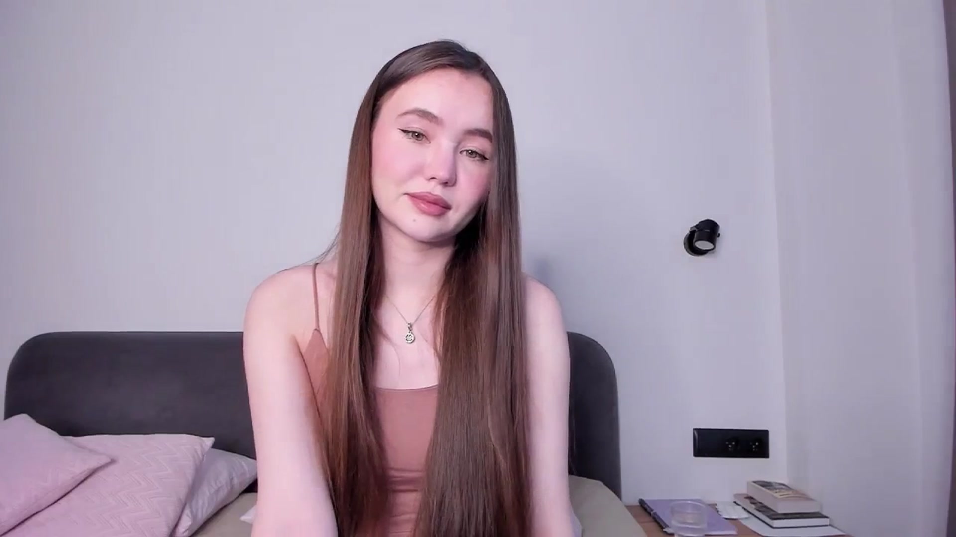 Gallery image thumbnail from SofiaShy's myfreecams stream on, 12/11/2023, 10:29 image 11 of 20