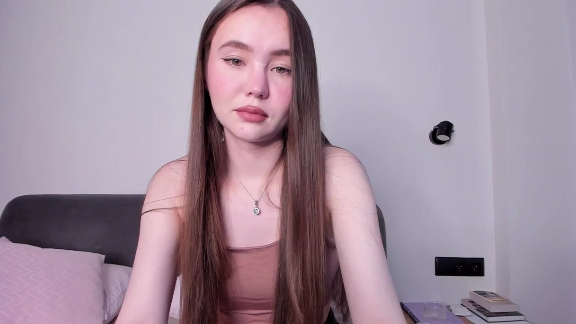 Gallery image thumbnail from SofiaShy's myfreecams stream on, 12/11/2023, 11:36 image 2 of 20