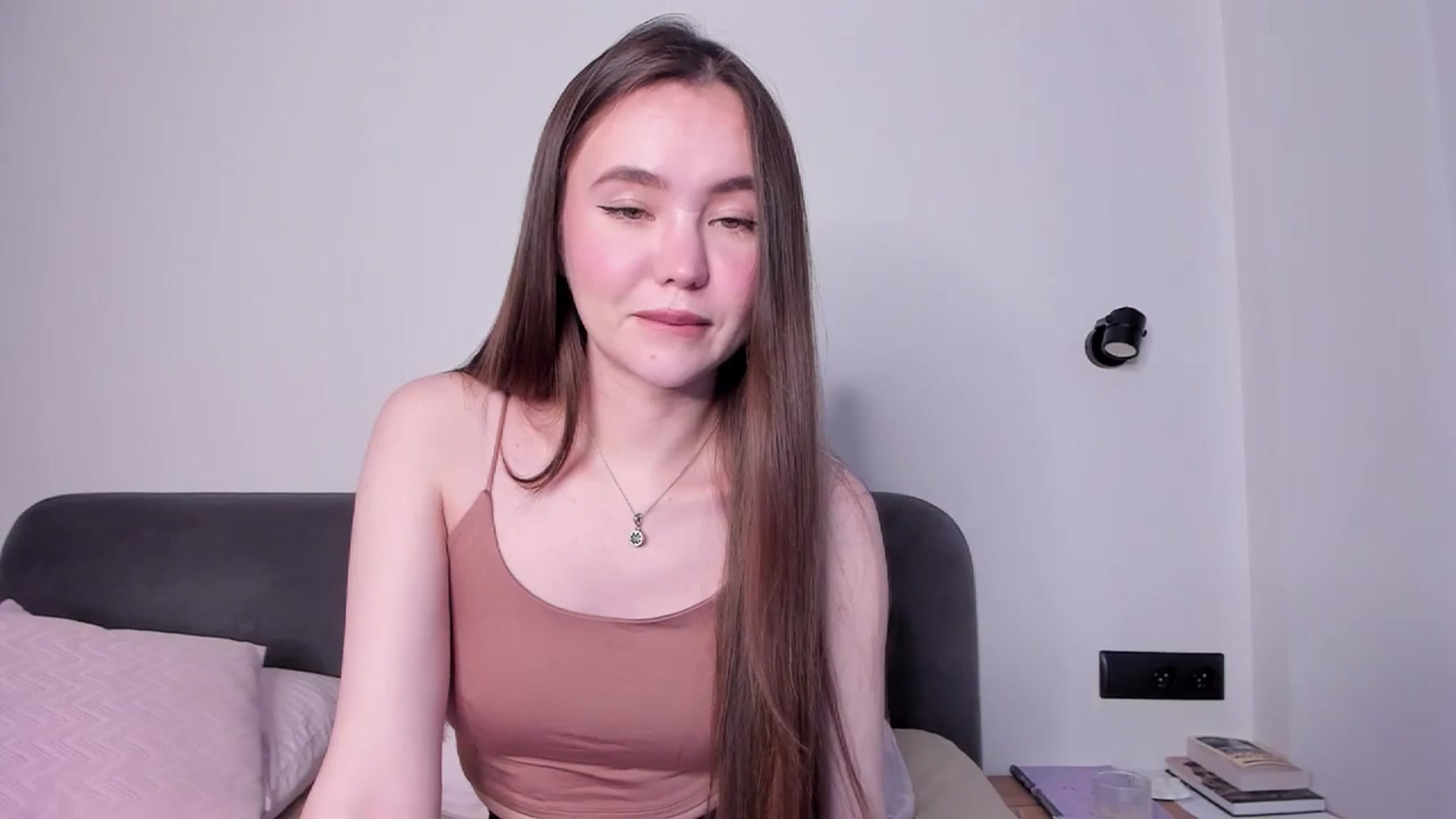 Gallery image thumbnail from SofiaShy's myfreecams stream on, 12/11/2023, 11:36 image 18 of 20