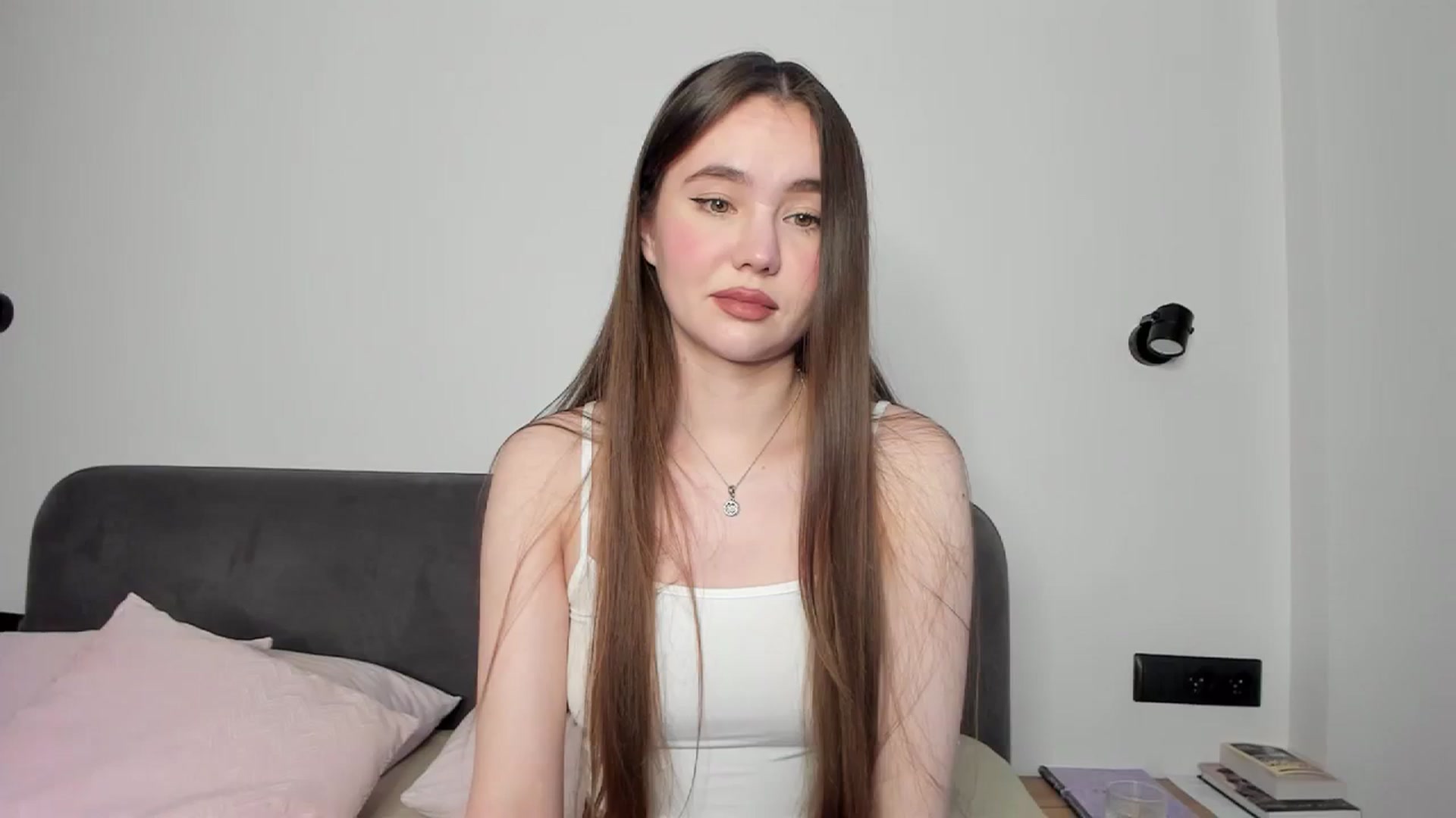 Gallery image thumbnail from SofiaShy's myfreecams stream on, 12/12/2023, 12:11 image 14 of 20