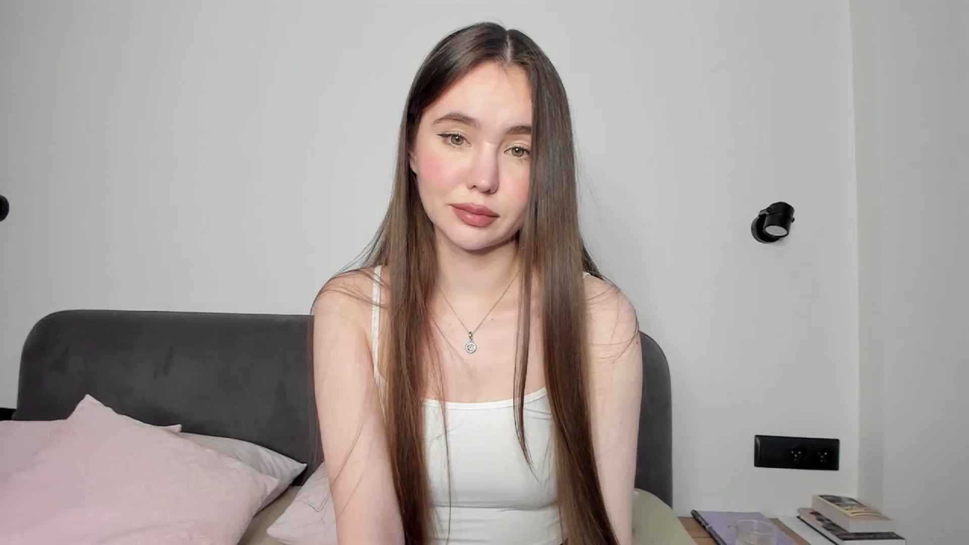 Gallery image thumbnail from SofiaShy's myfreecams stream on, 12/12/2023, 12:11 image 18 of 20